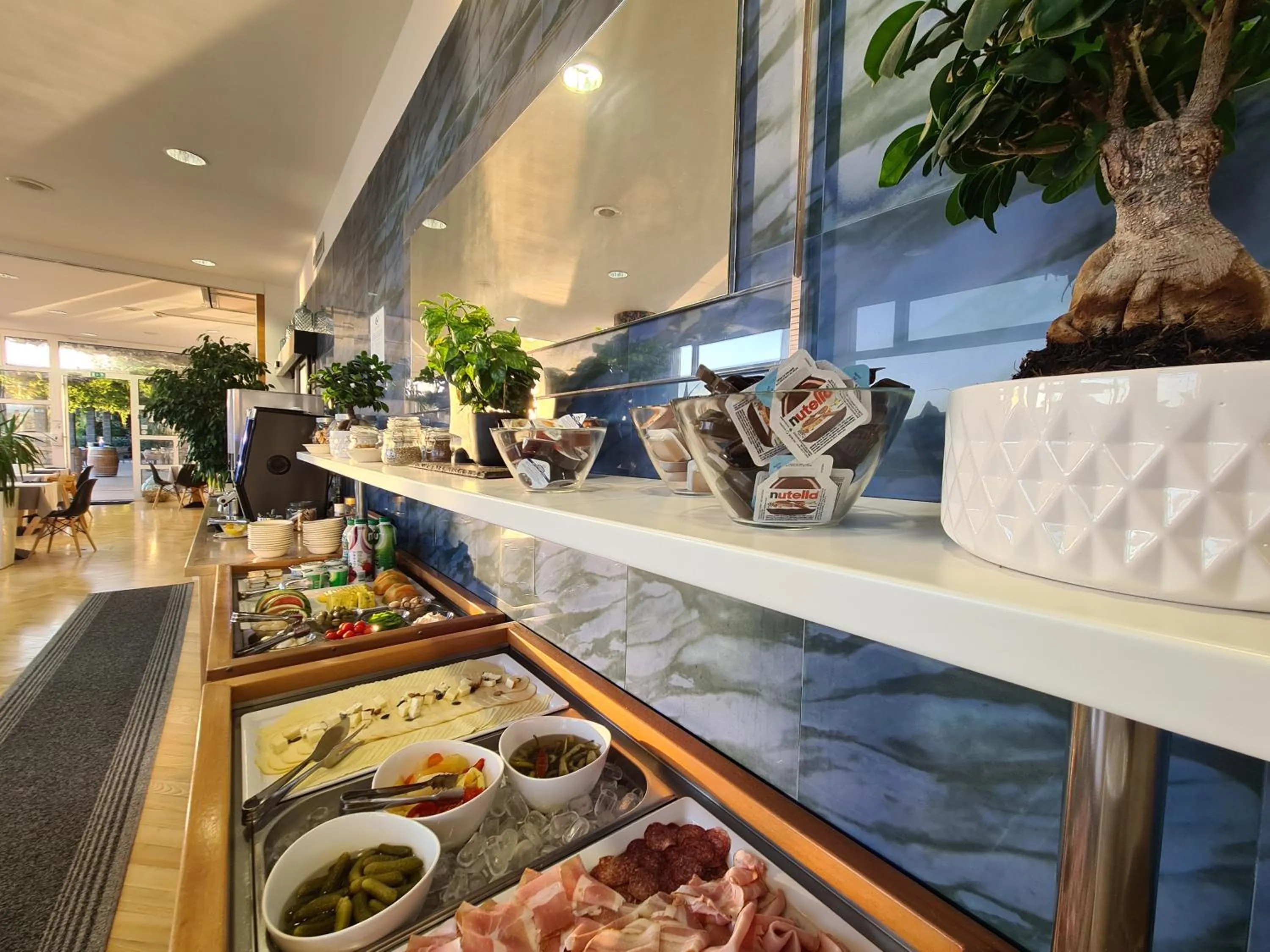 Food and drinks in Hotel Oleander - Oleander Resort