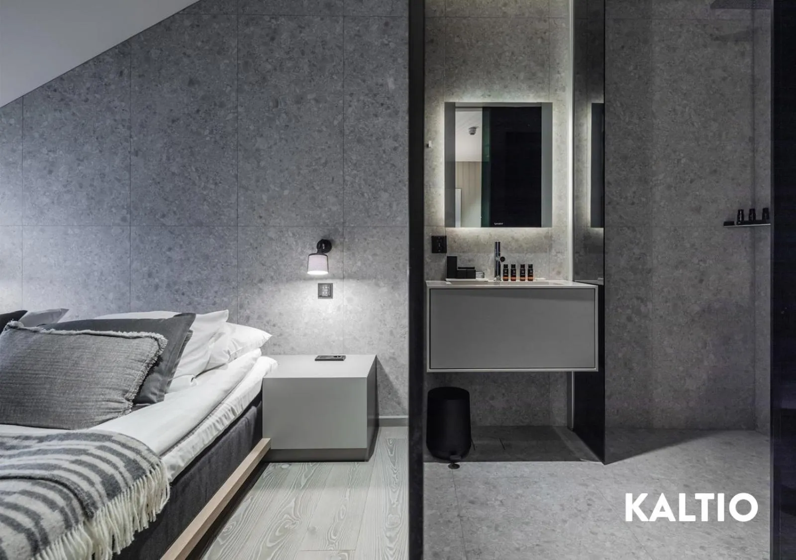 Bed in HAAWE Boutique Apart Hotel