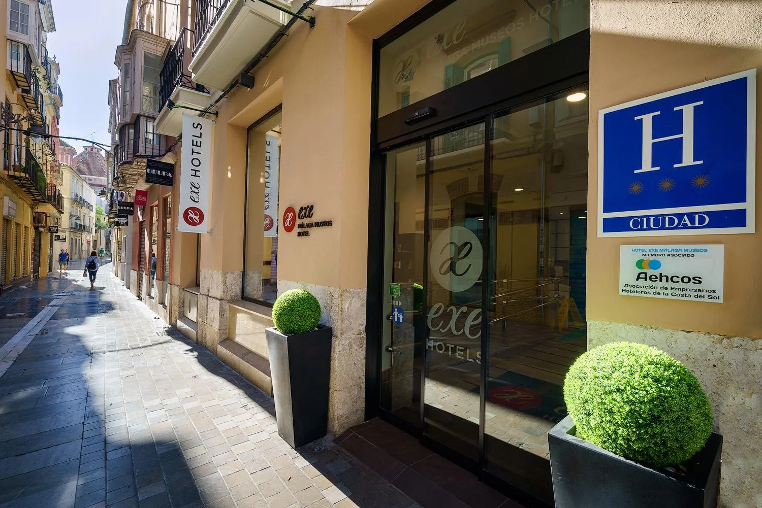 Facade/entrance in Exe Málaga Museos