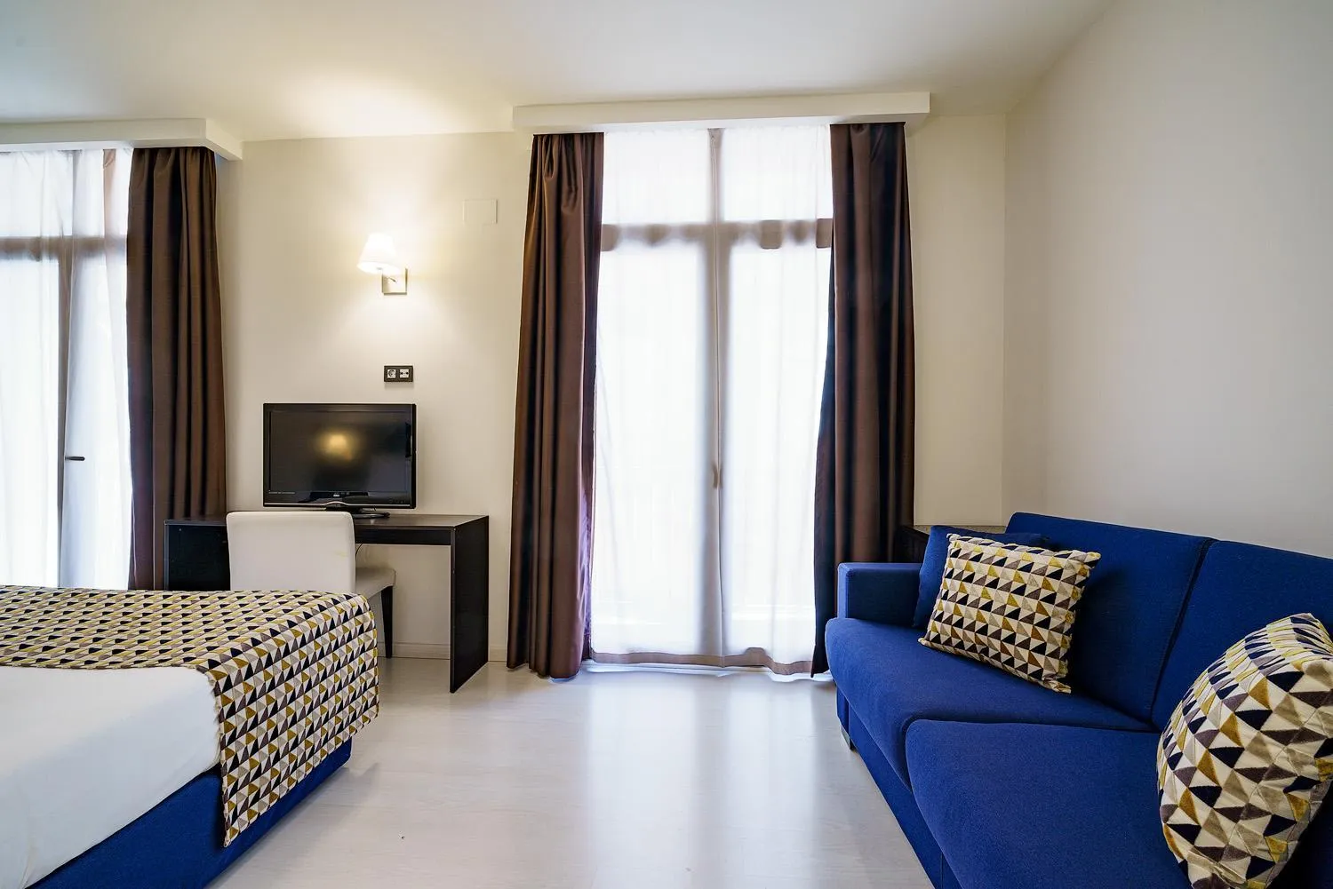 Bedroom, Bed in Exe Málaga Museos