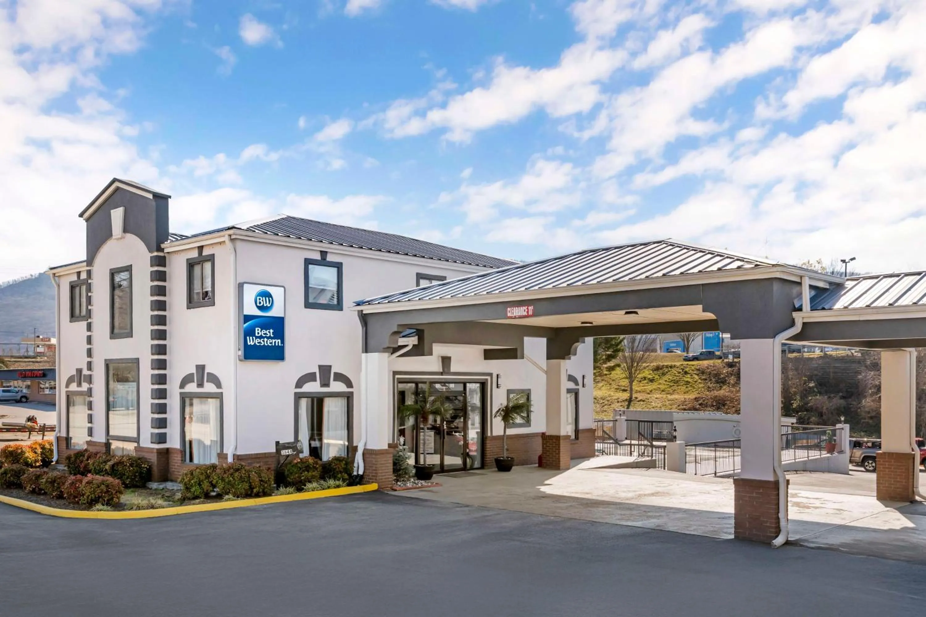 Property building in Best Western Royal Inn