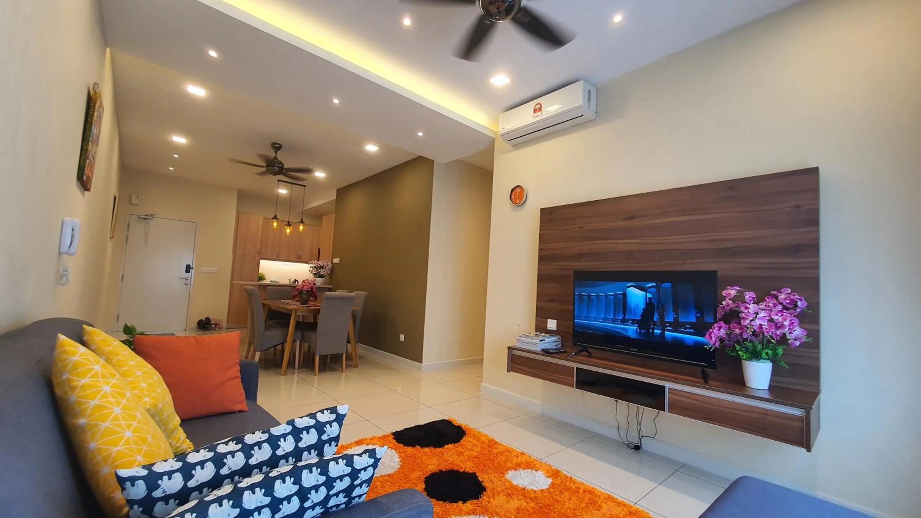 Living room in Southville Stay @ Savanna Executive Suite