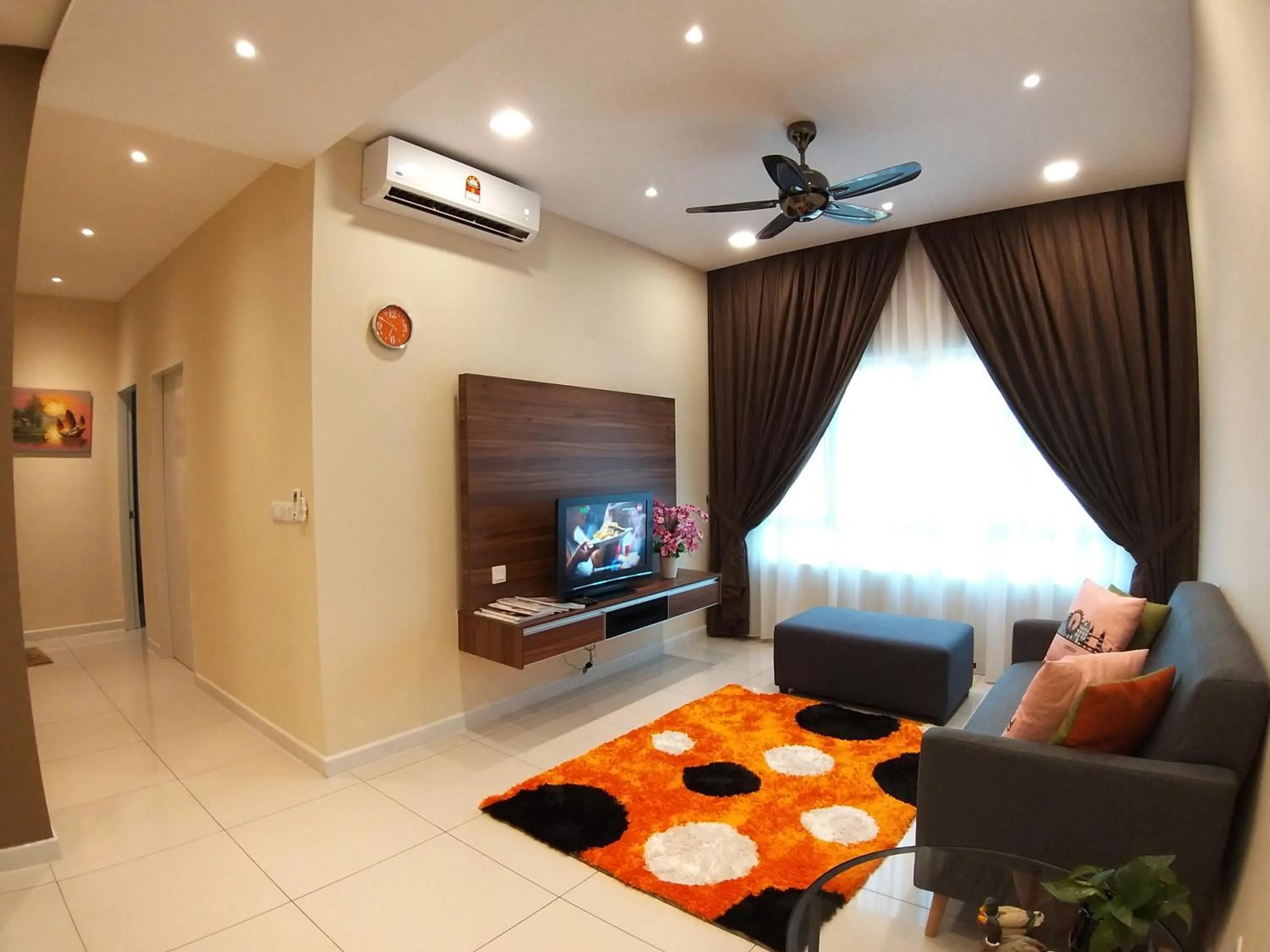 Living room in Southville Stay @ Savanna Executive Suite