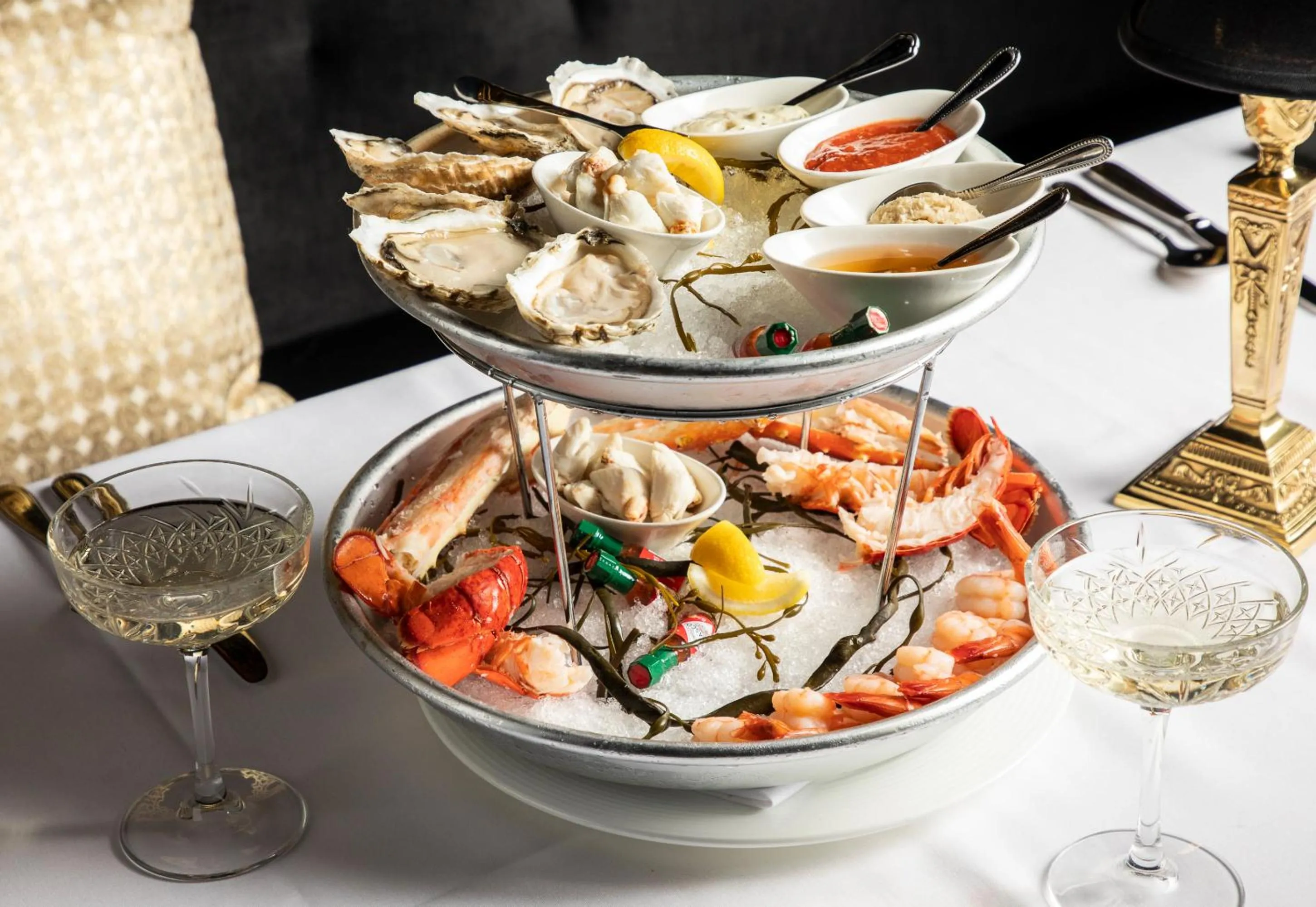 Food and drinks in The Read House Hotel