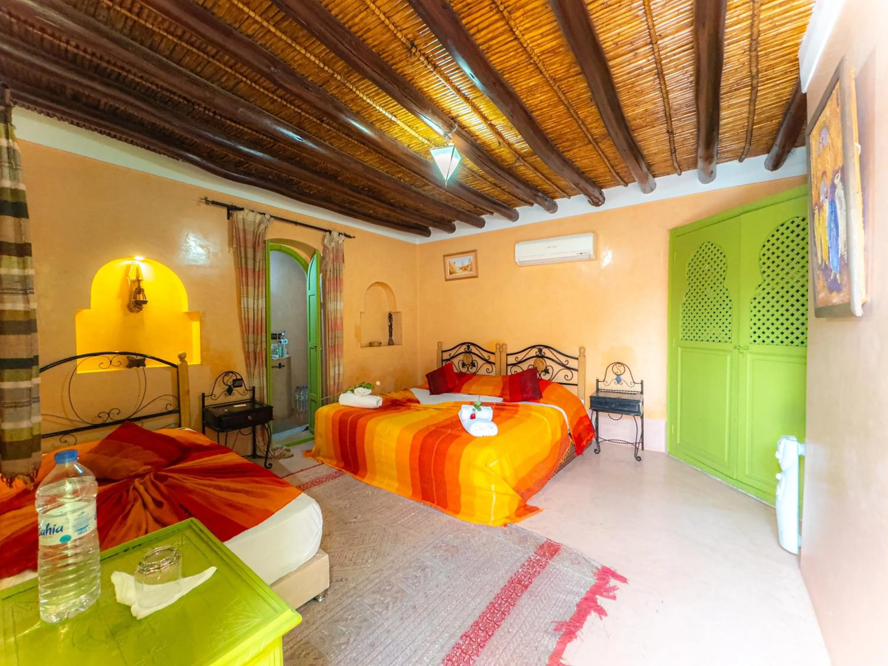 Bed in Riad Minorisa