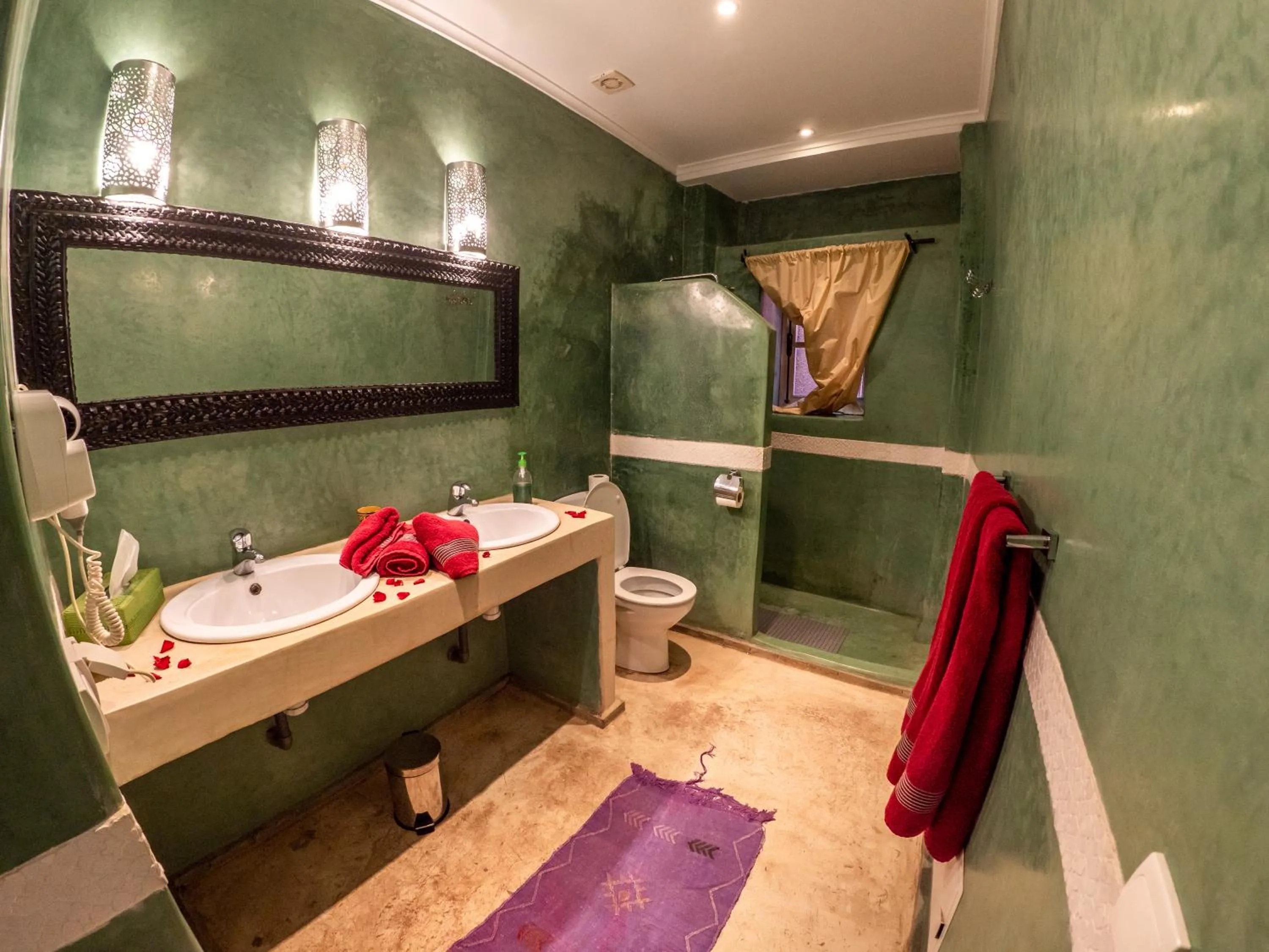 Bathroom in Riad Tahani