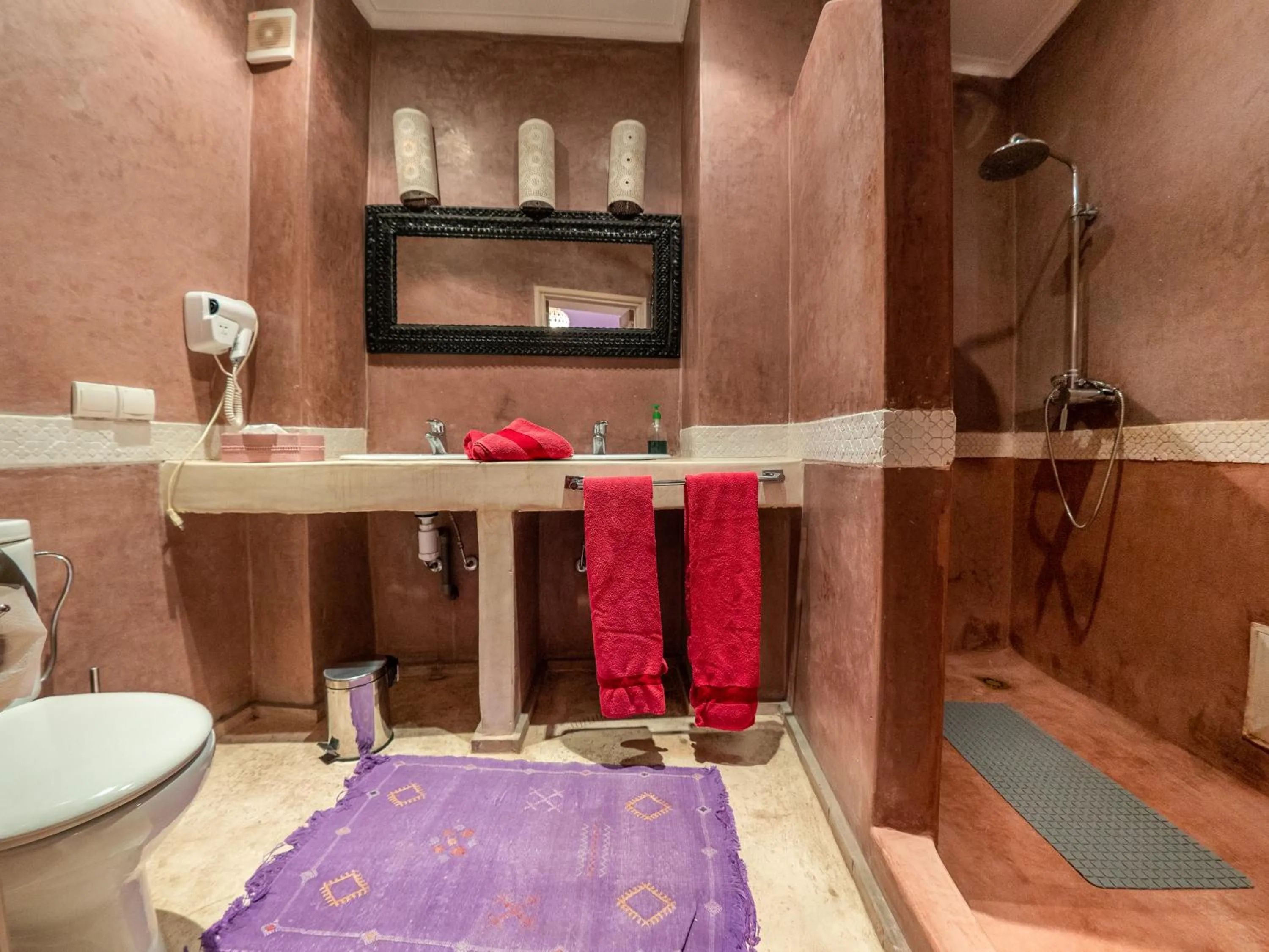 Bathroom in Riad Tahani