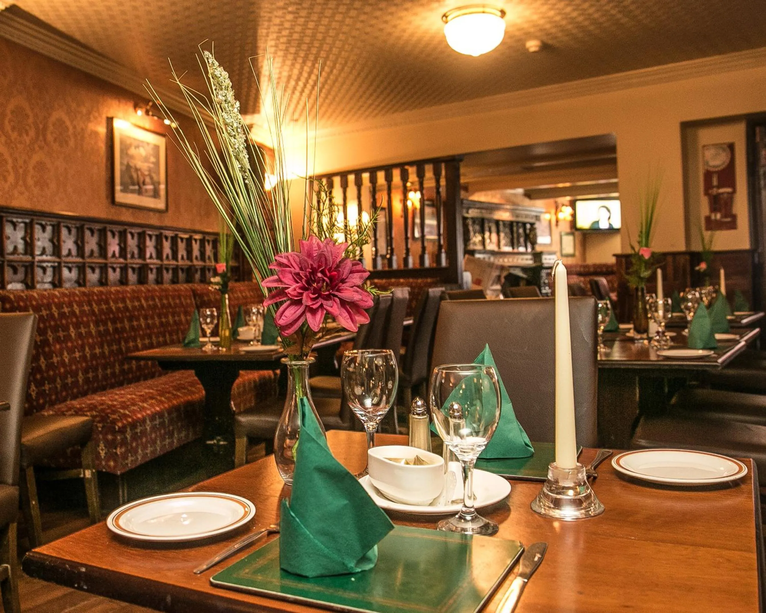 Food and drinks in Kilford Arms