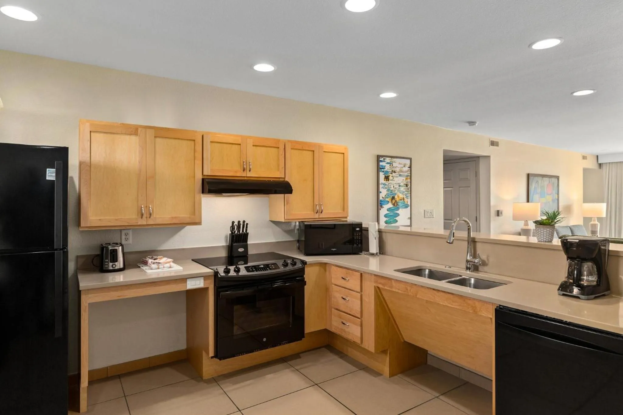 Communal kitchen in WorldMark Lake of the Ozarks