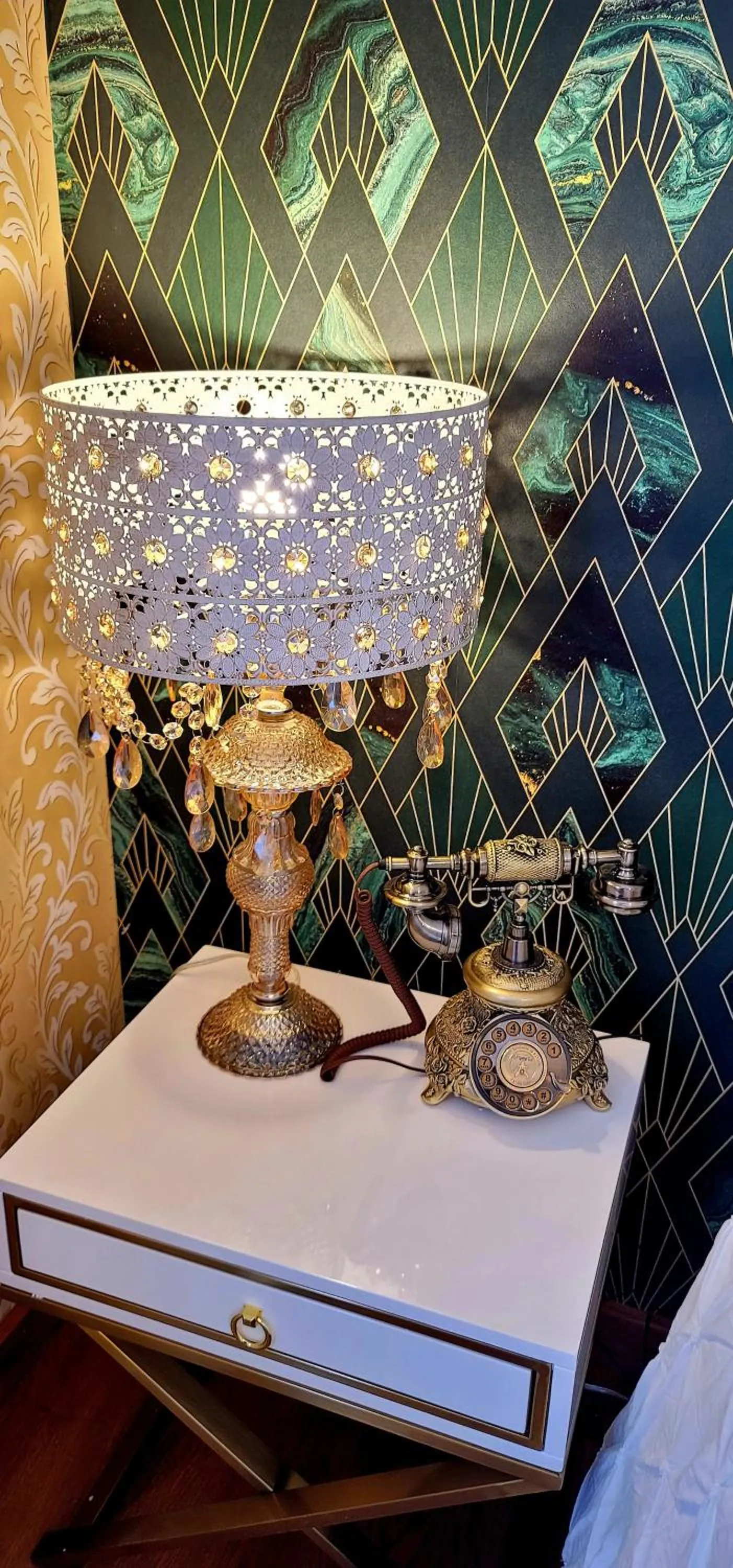 Bedroom in Retro Inn at Mesa Verde