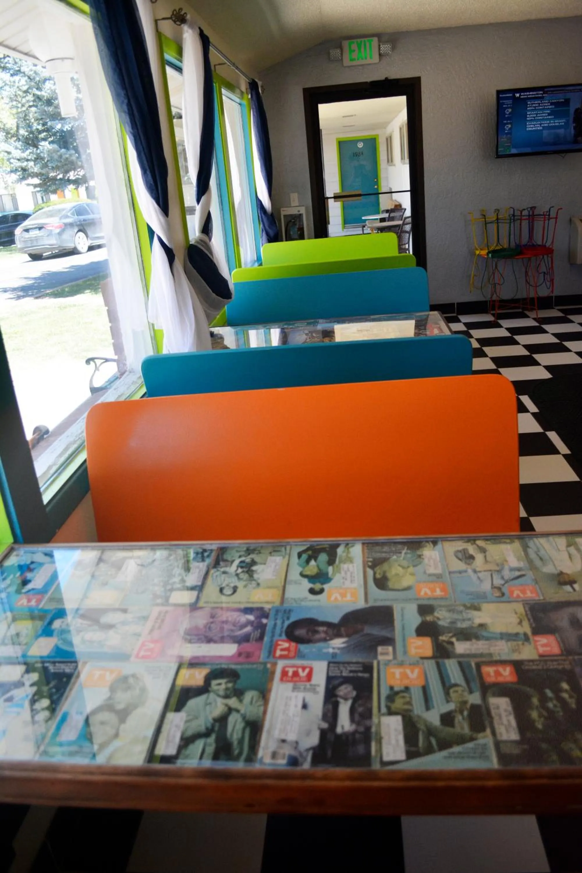 Breakfast in Retro Inn at Mesa Verde