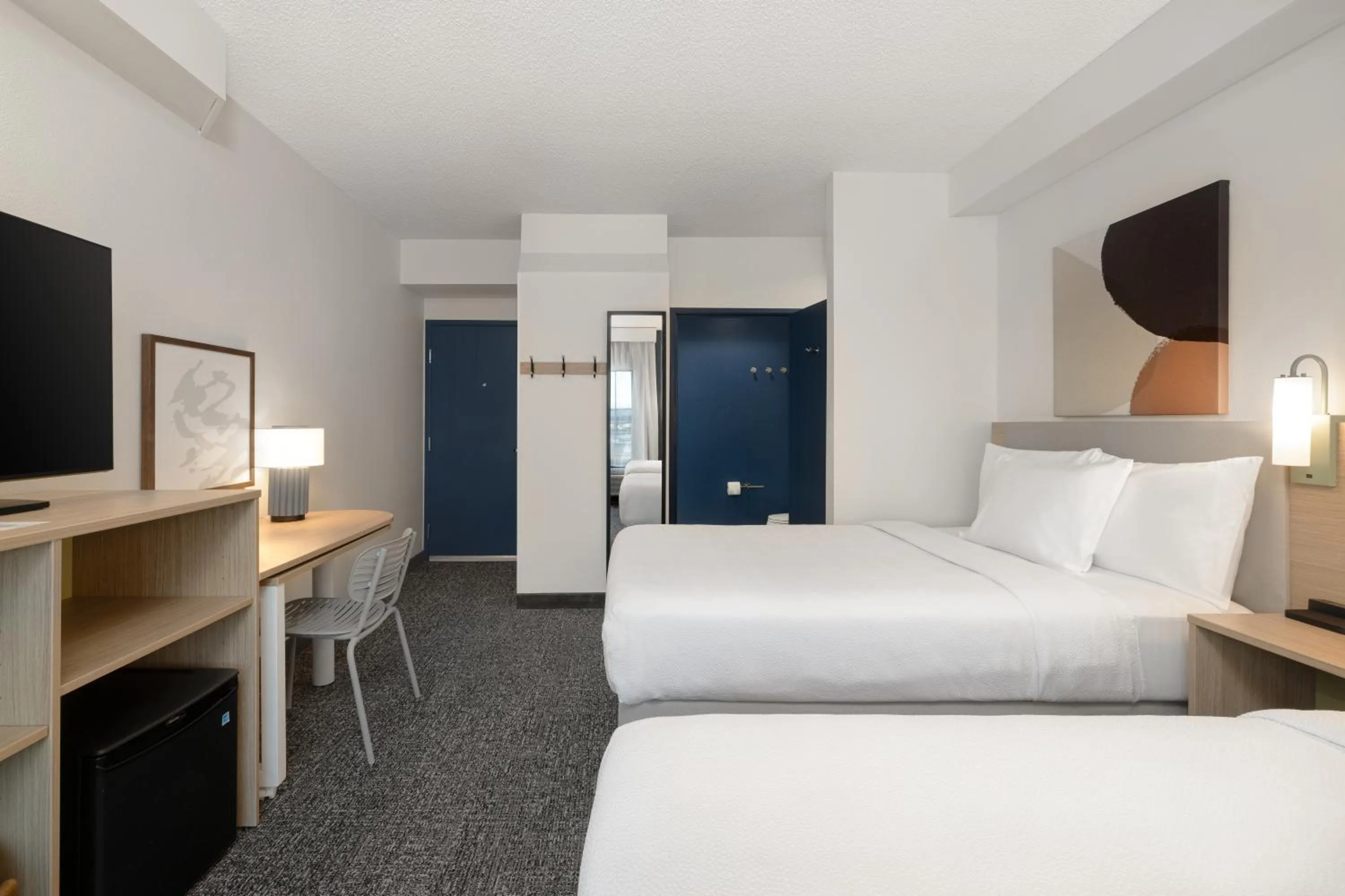 Photo of the whole room, Bed in Quality Inn Bentonville-Rogers