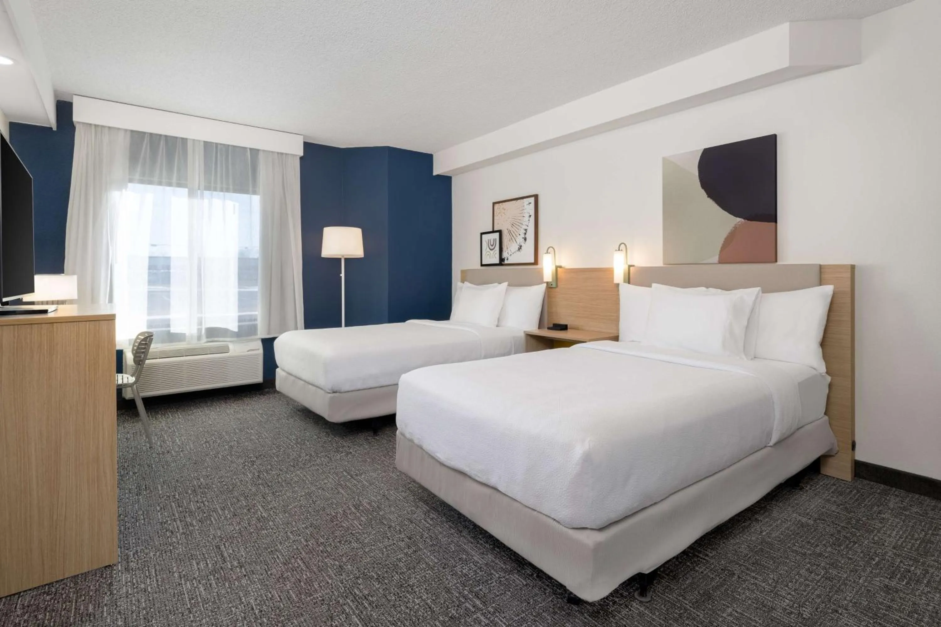 Bed in Quality Inn Bentonville-Rogers