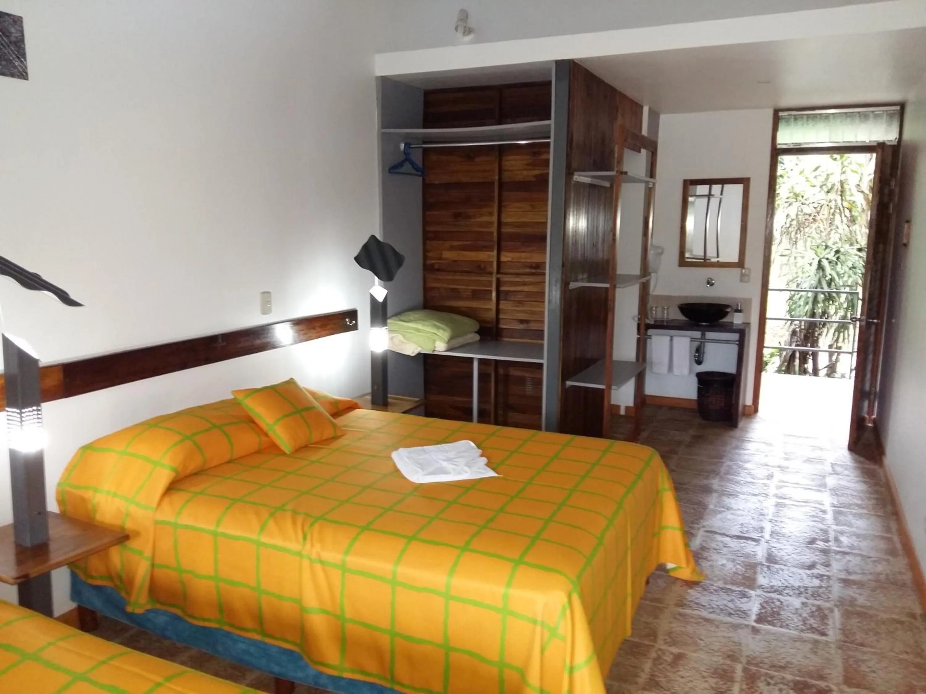 Day, Bed in Celeste Mountain Lodge