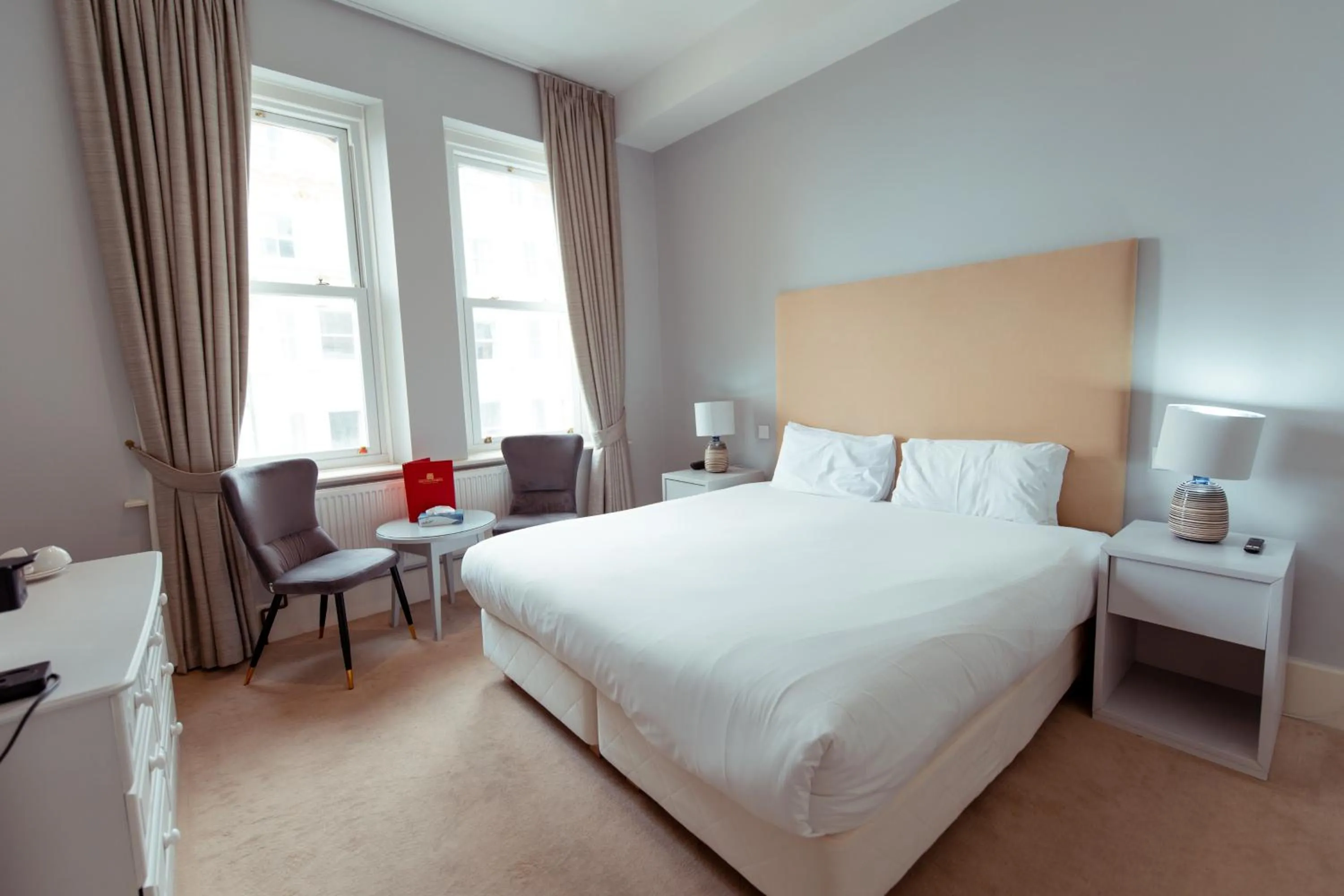 Bed in The Chatsworth Hotel