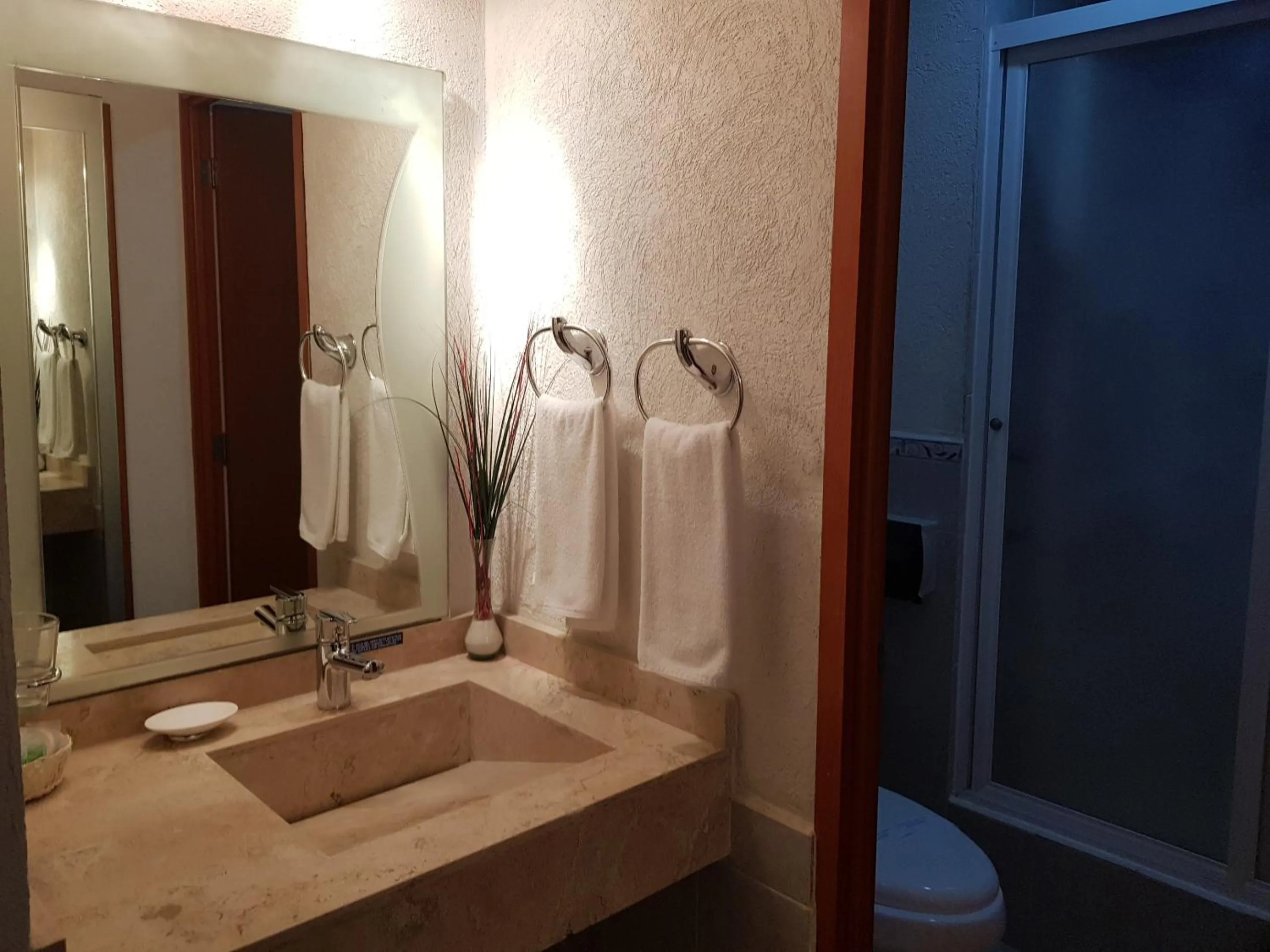 Best Western Global Express