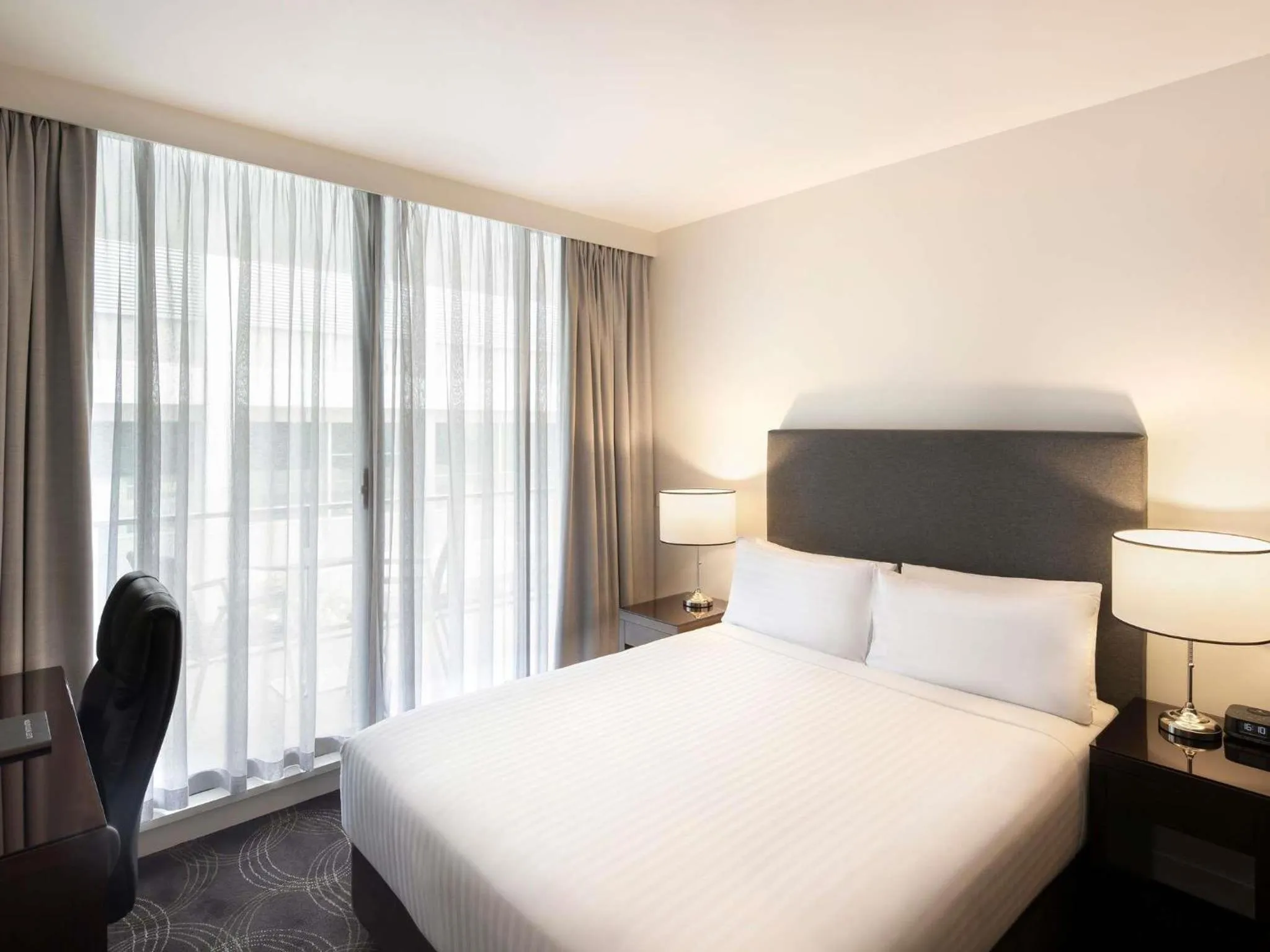 Bedroom, Bed in The Sebel Melbourne Kew