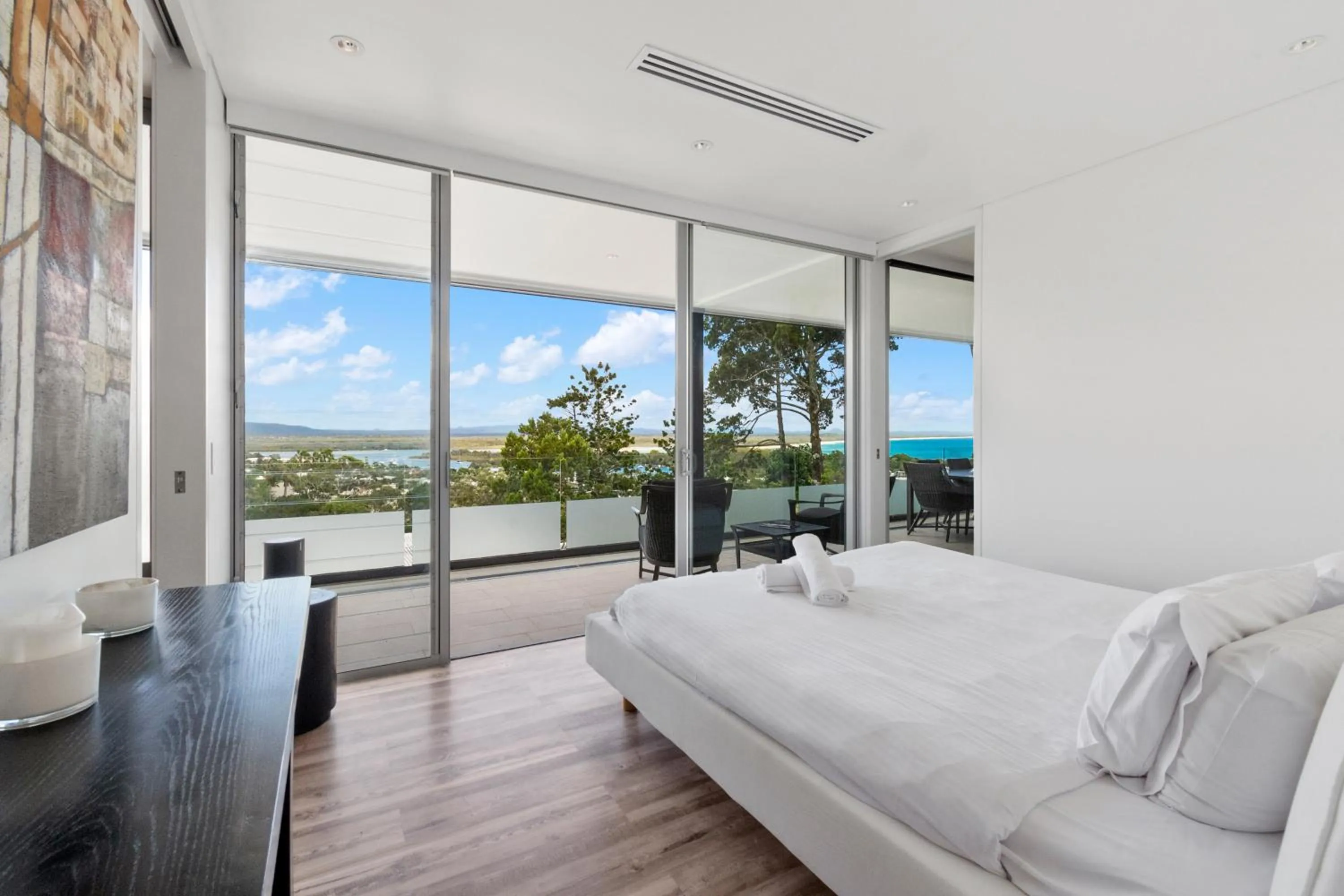 Bedroom, Bed in The Rise Noosa