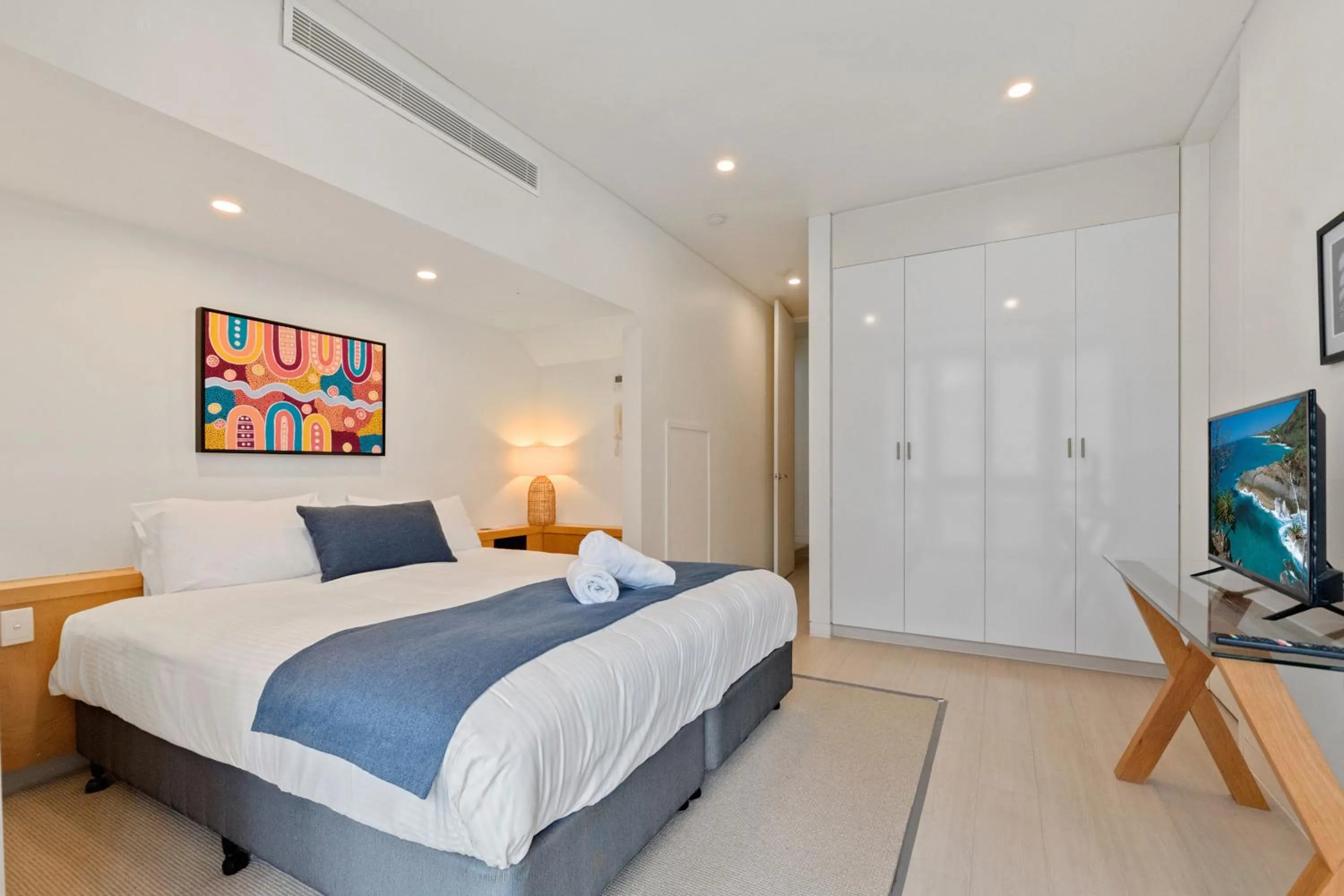 Bedroom, Bed in The Rise Noosa