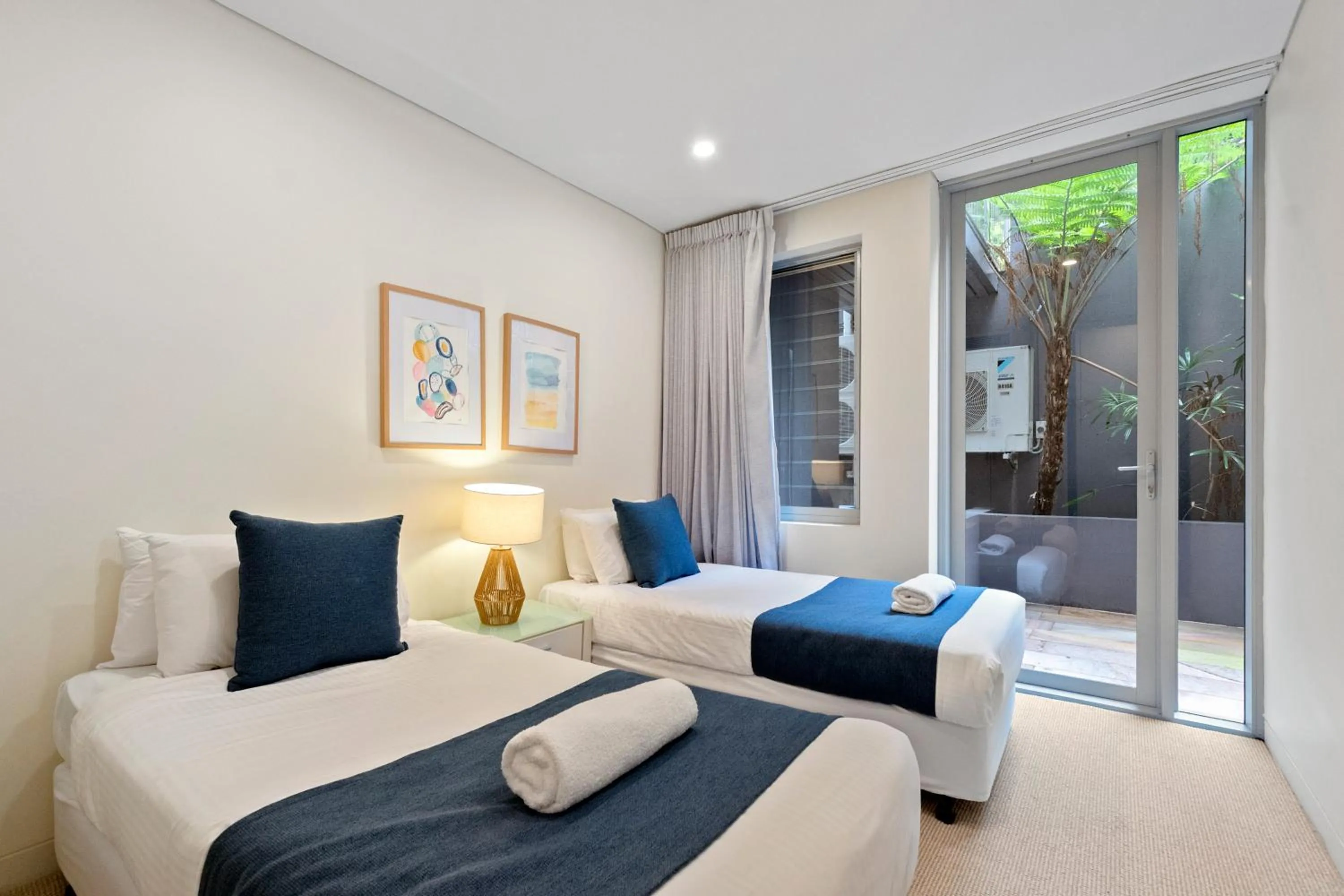 Bedroom, Bed in The Rise Noosa