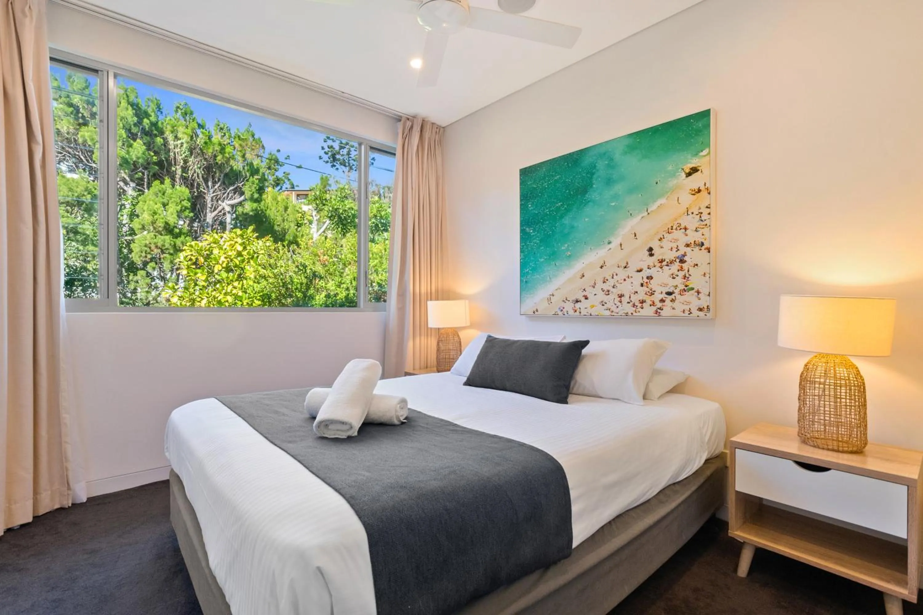 Bedroom, Bed in The Rise Noosa
