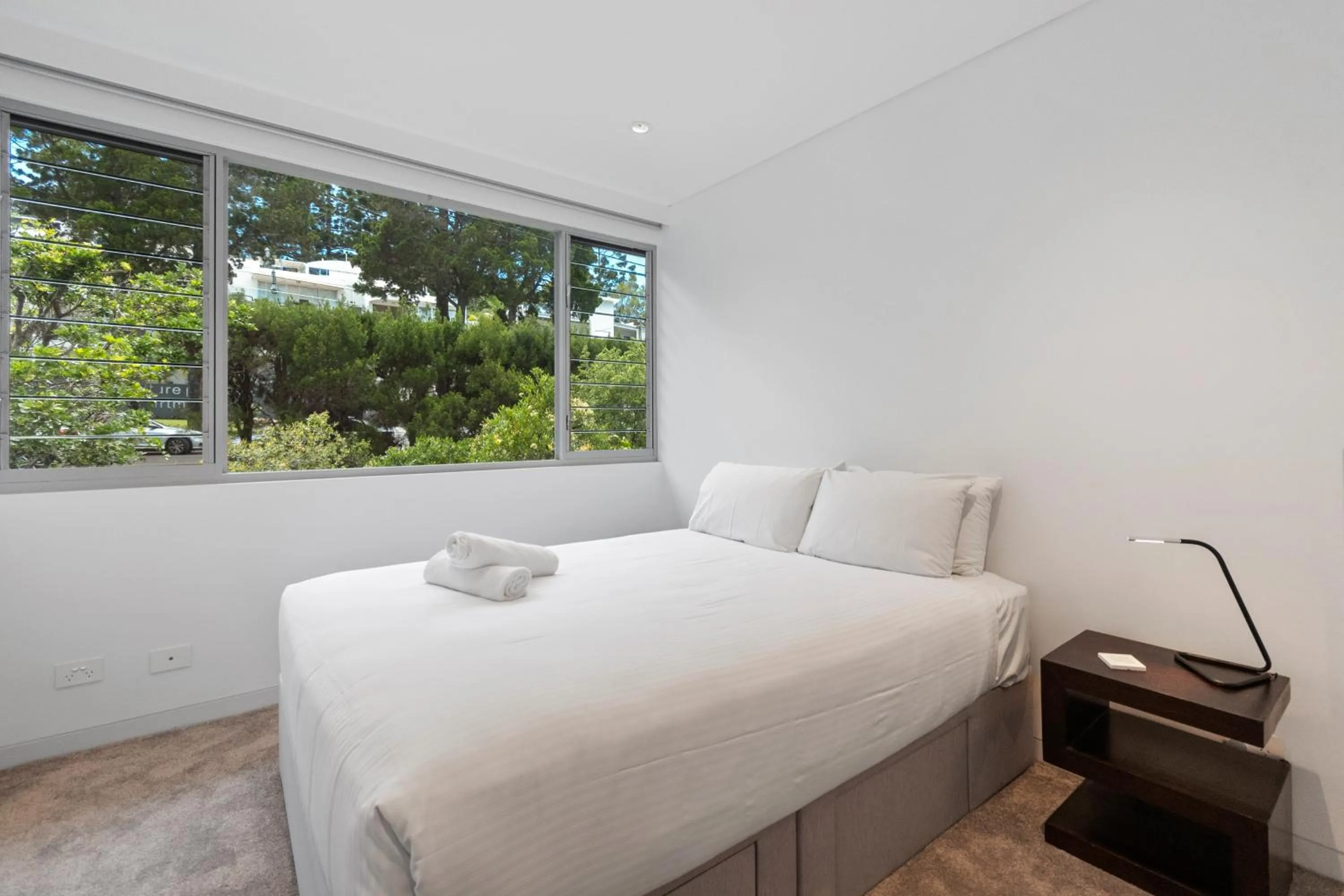 Bedroom, Bed in The Rise Noosa