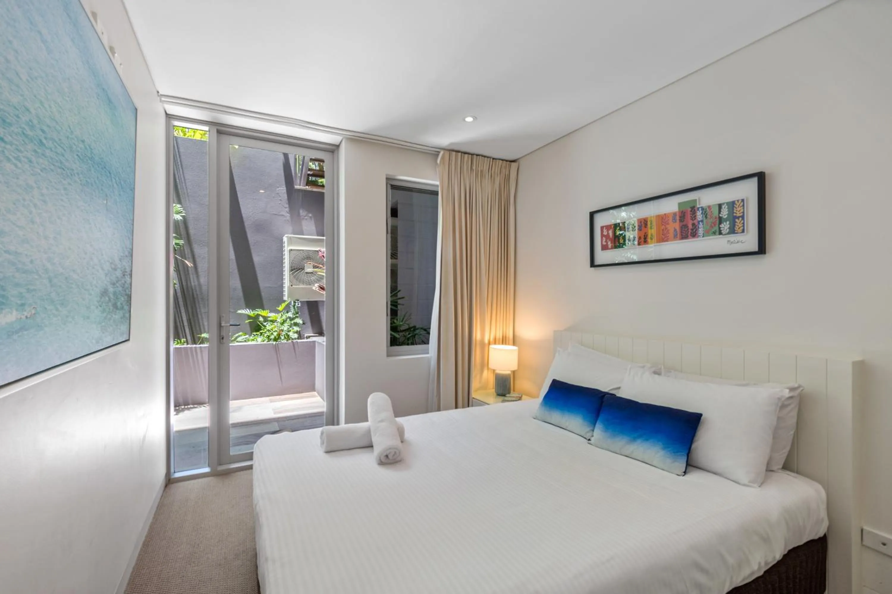 Bedroom, Bed in The Rise Noosa