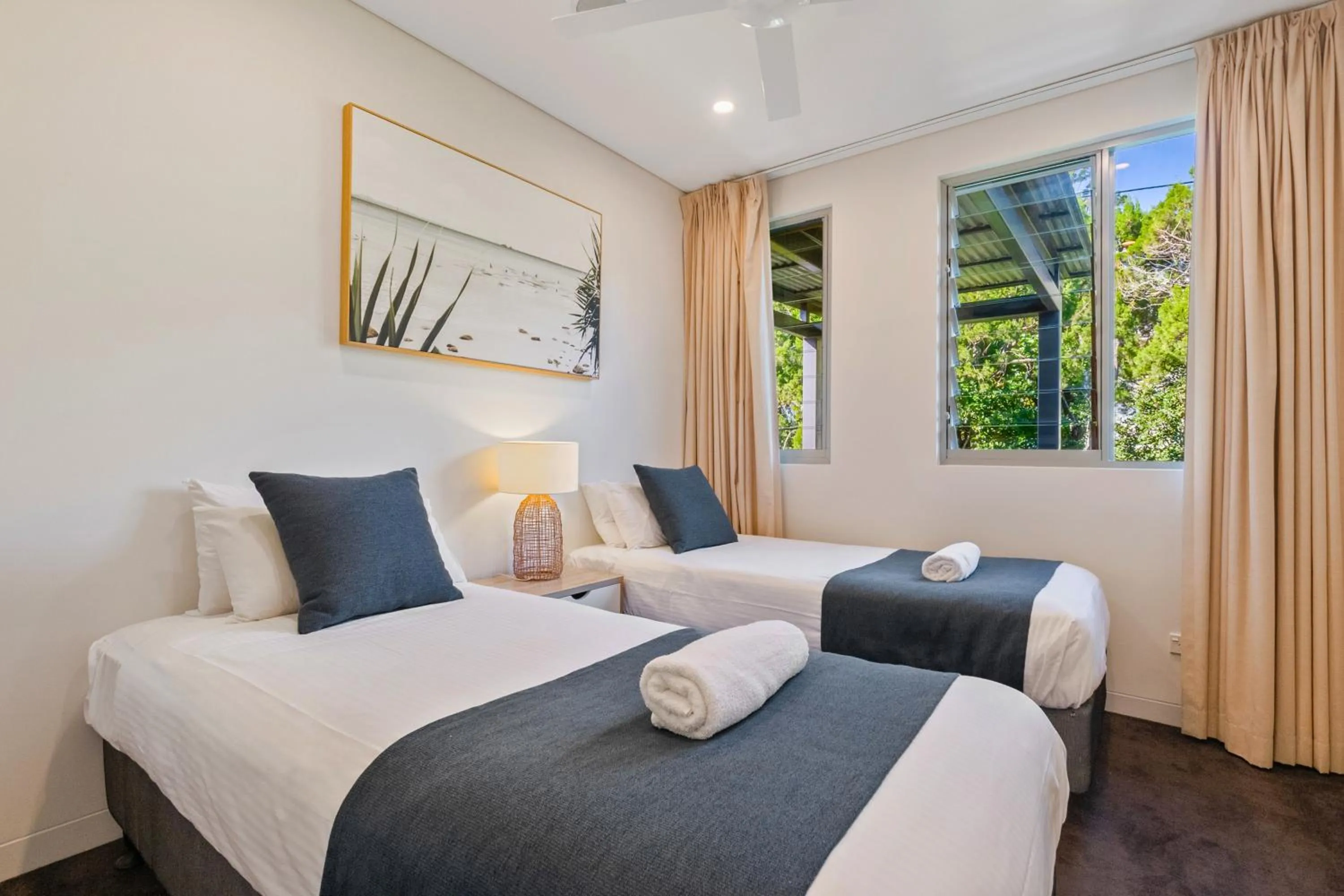 Bedroom, Bed in The Rise Noosa