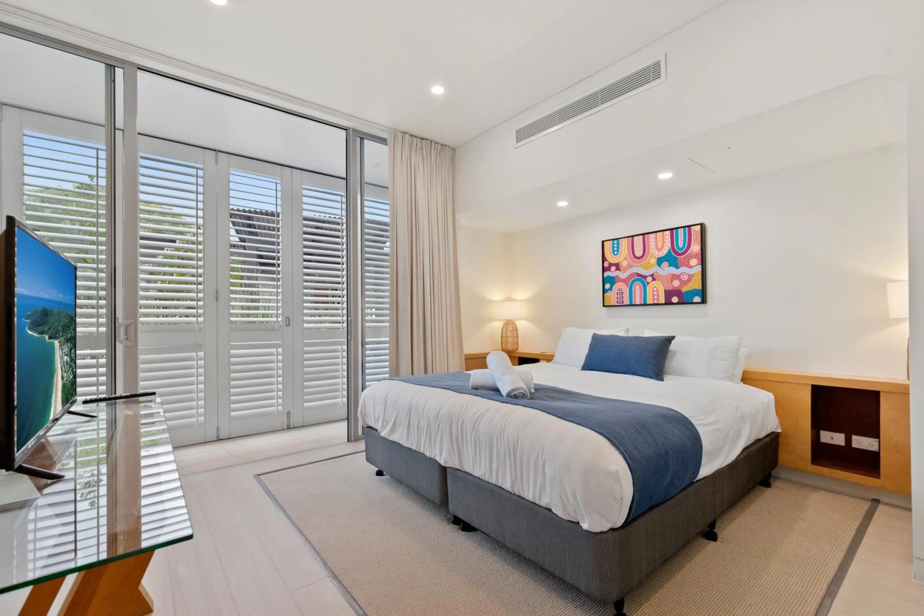 Bedroom, Bed in The Rise Noosa