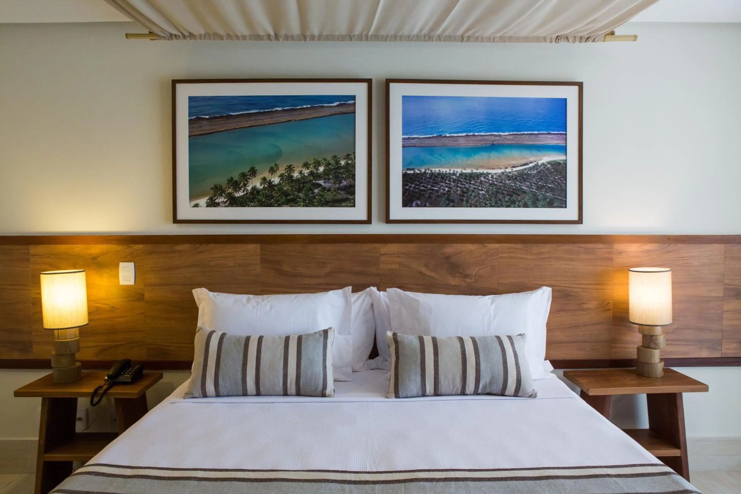 Bedroom, Bed in Samoa Beach Resort