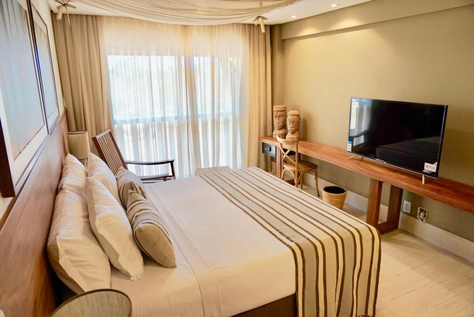 Bedroom in Samoa Beach Resort