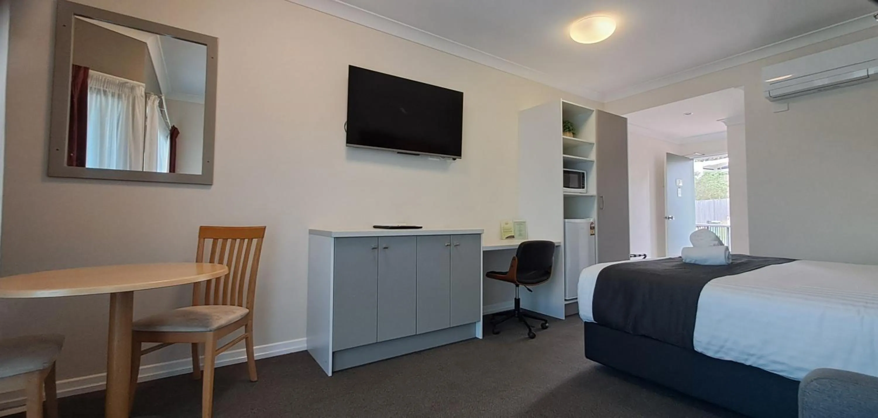 Bedroom, Bed in Eastgate on the Range Motel