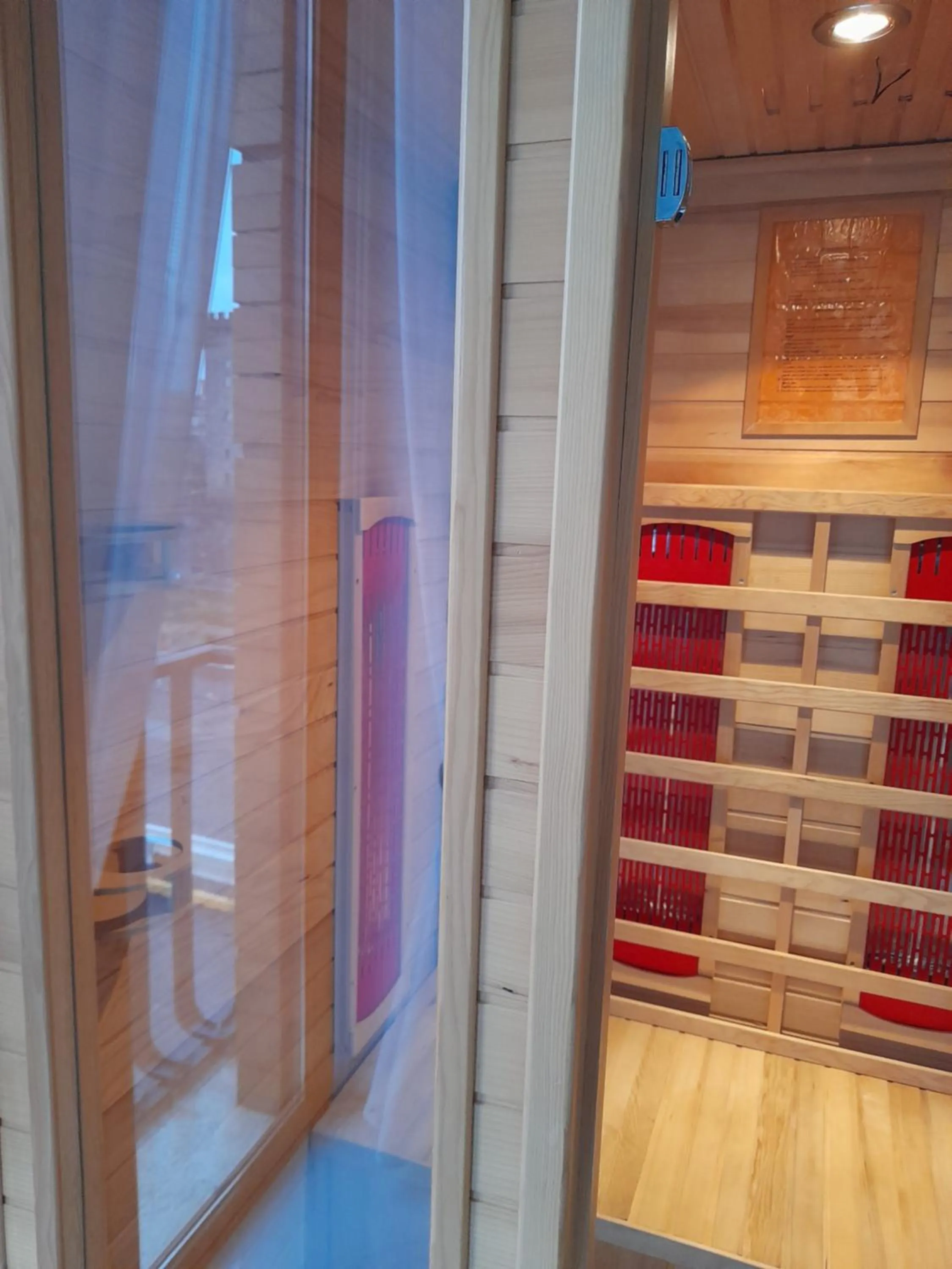 Sauna in Tiffany & Babylon Luxury Stay