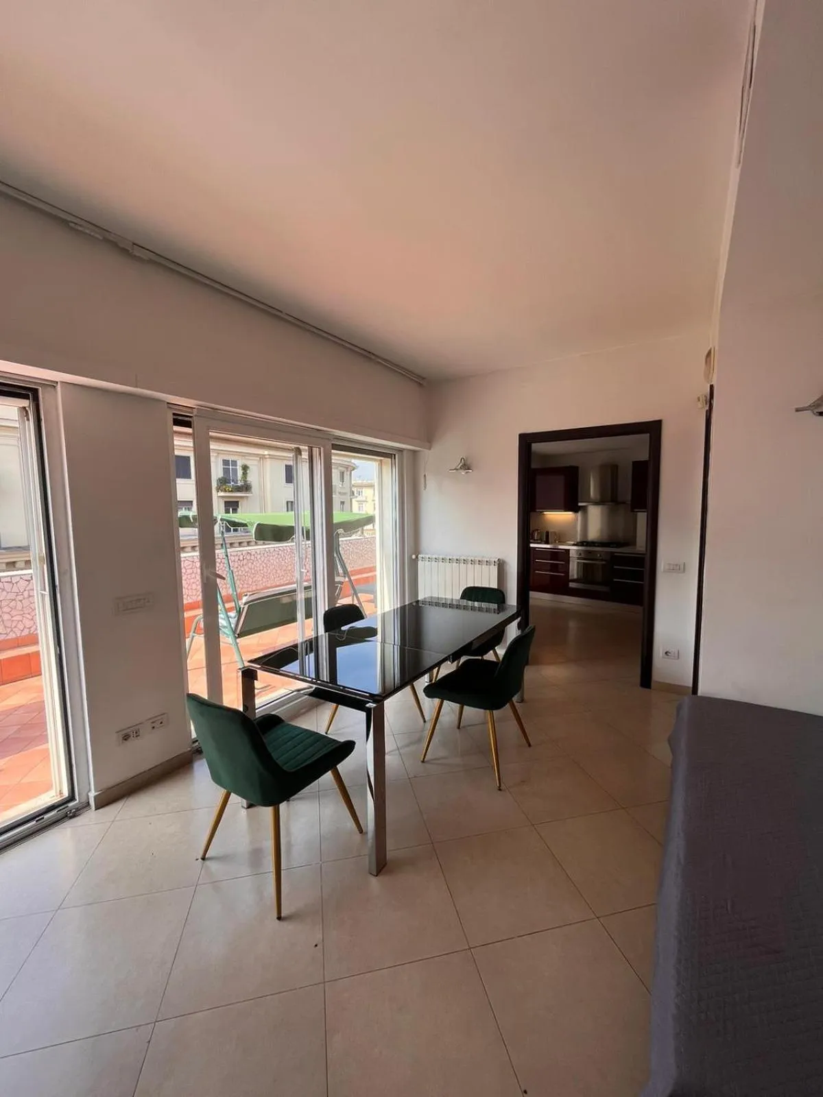 Dining area in Tiffany & Babylon Luxury Stay