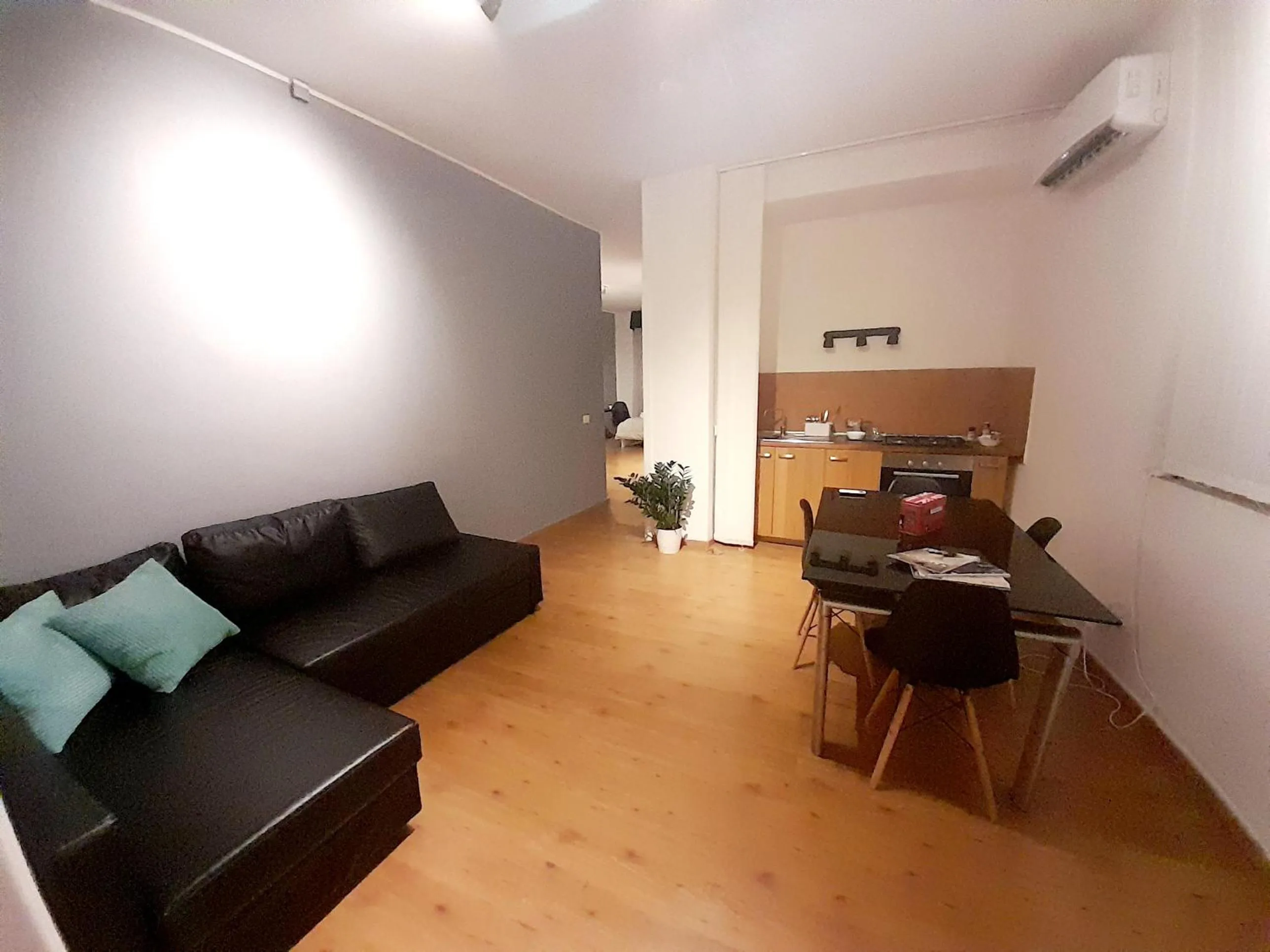 Photo of the whole room in Tiffany & Babylon Luxury Stay