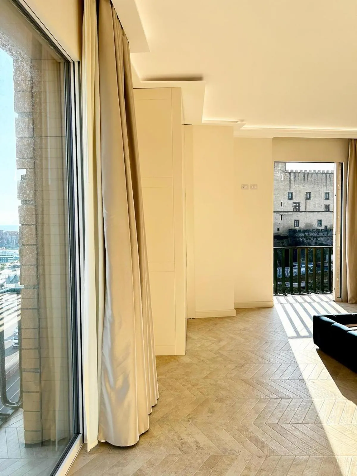 Tiffany & Babylon Luxury Stay