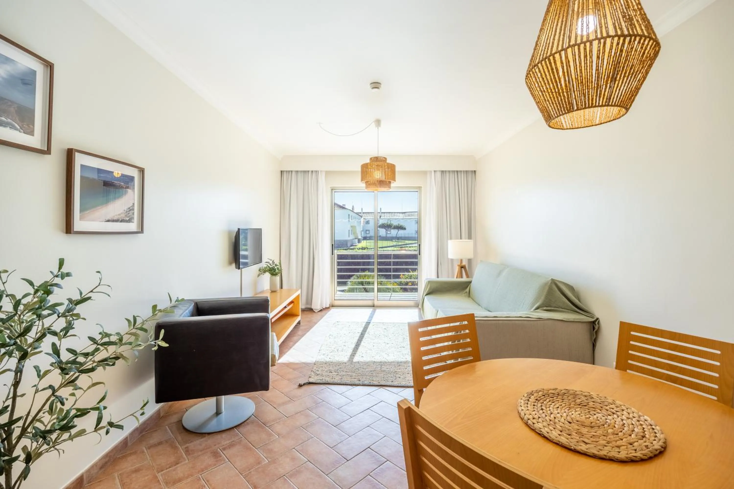 Pontalaia Apartamentos Turísticos