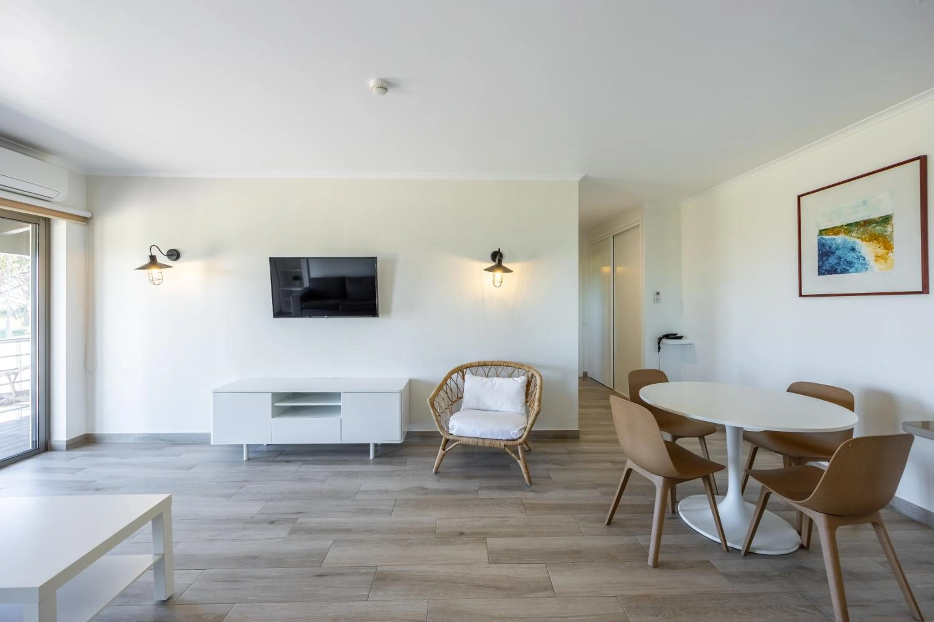 Pontalaia Apartamentos Turísticos