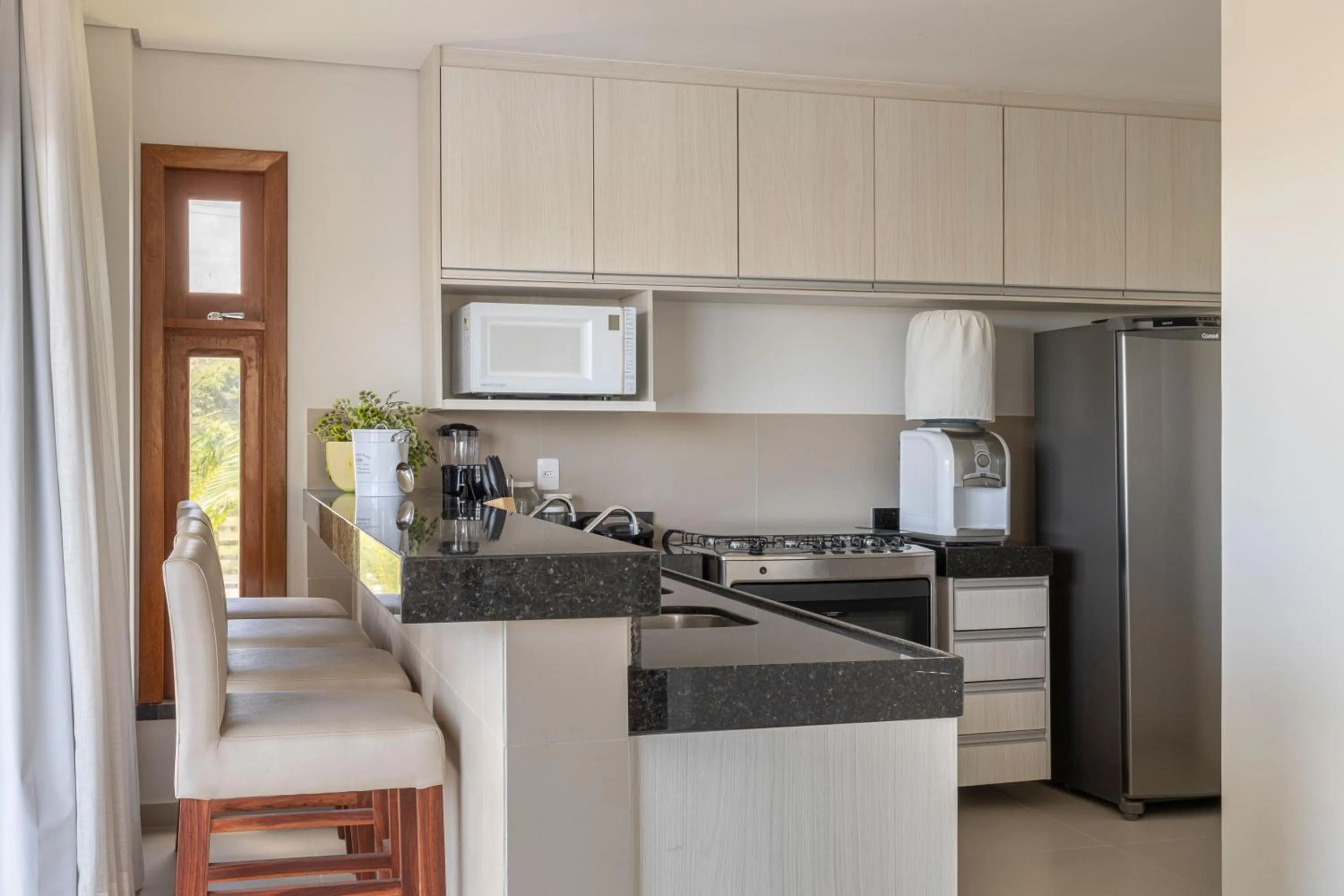 Kitchen or kitchenette in The Coral Beach Resort by Atlantica