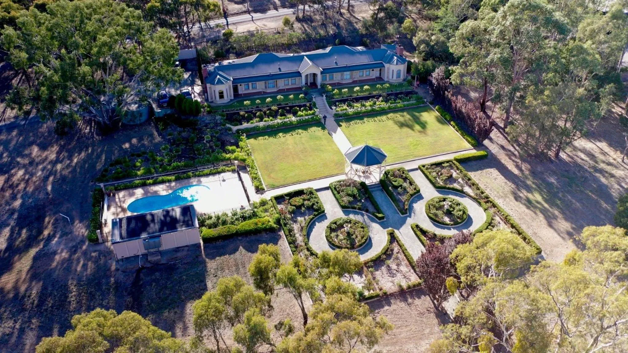 Bird's eye view in Brice Hill Country Lodge
