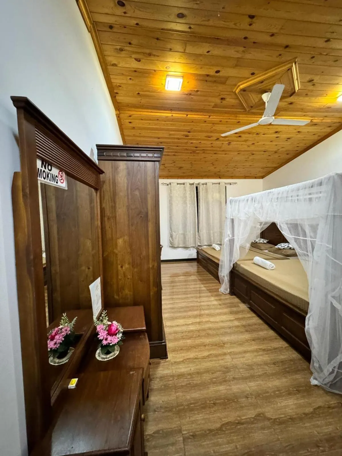Bed in Shan Star Weligama