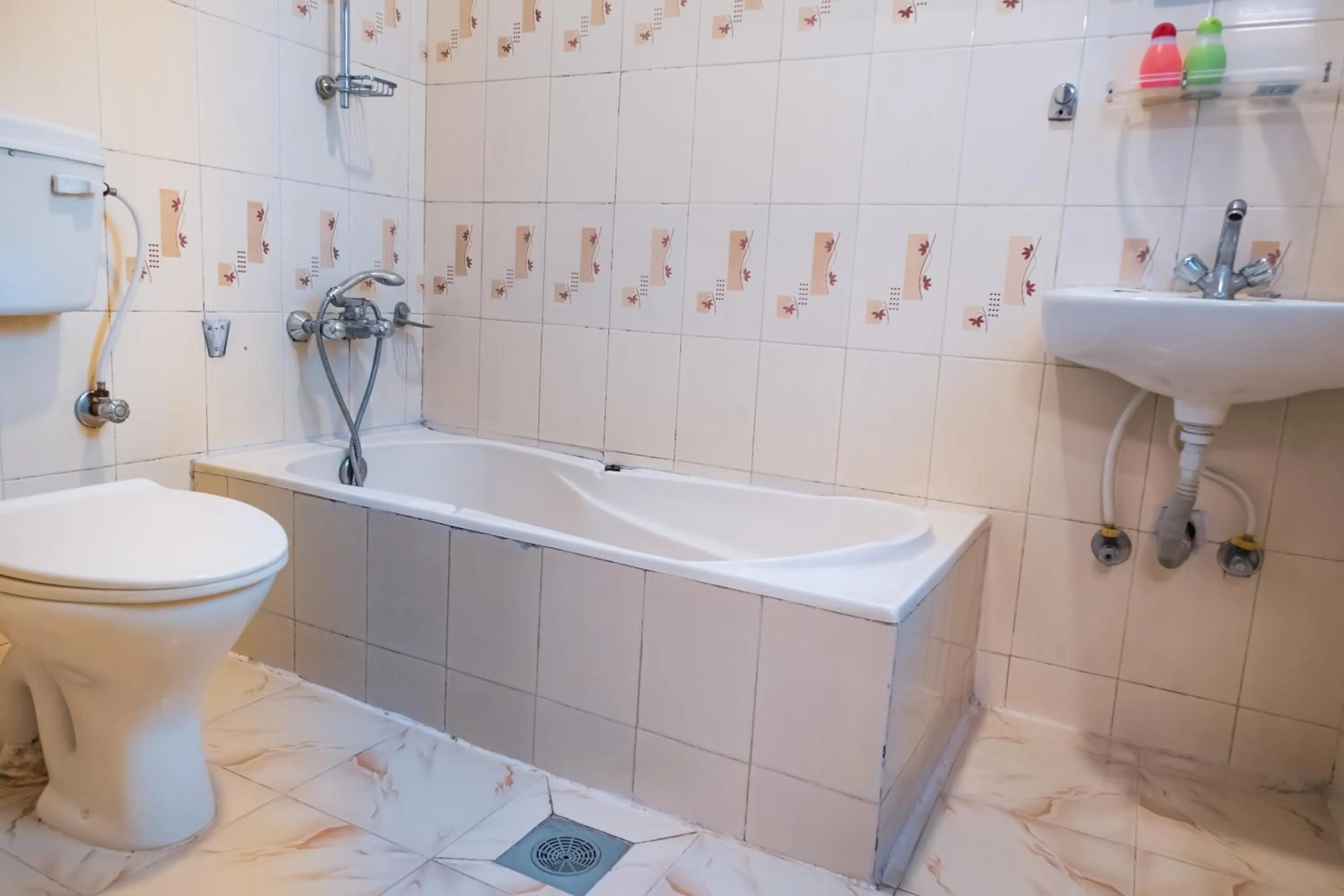 Bathroom in Hotel Nepalaya