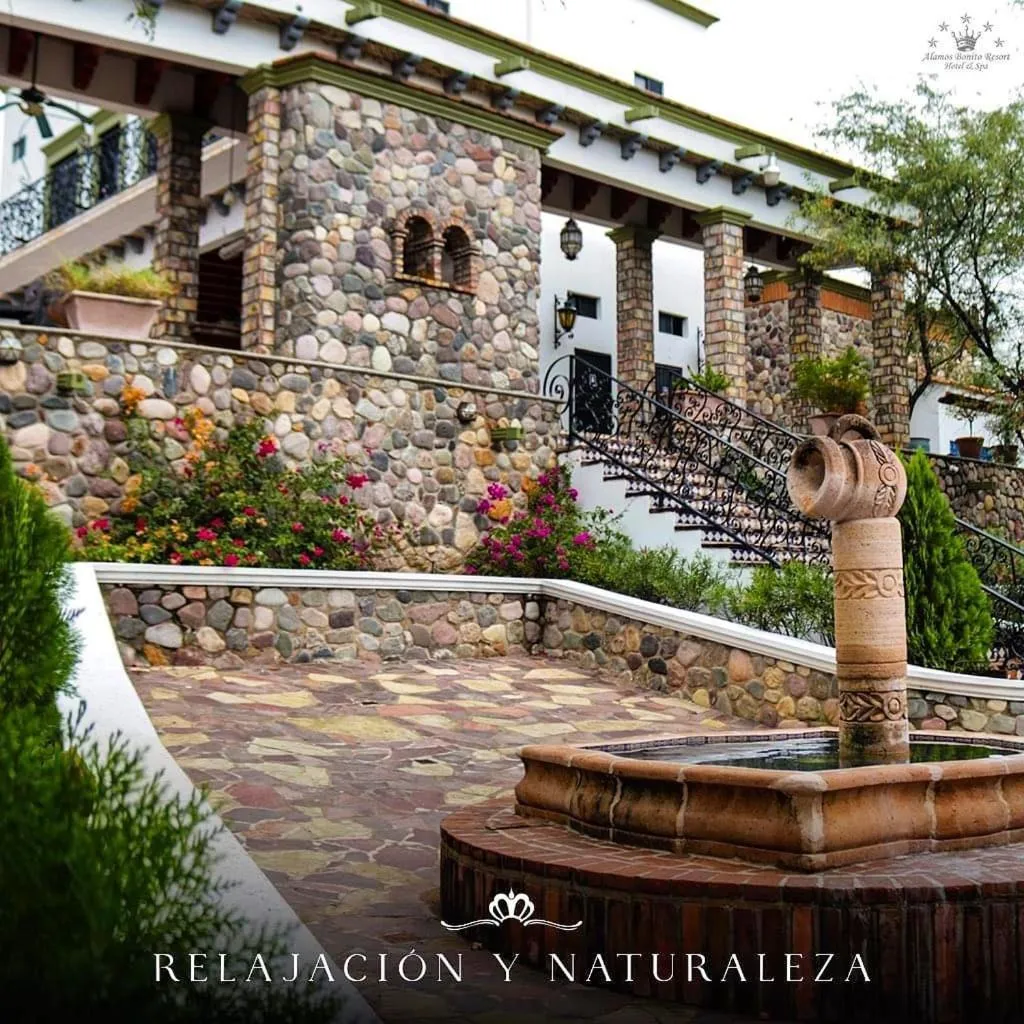 Álamos Bonito Resort