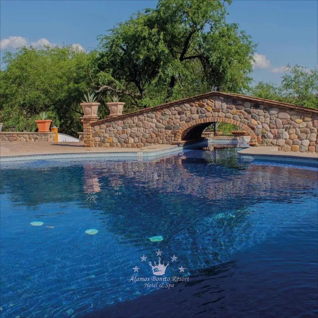 Álamos Bonito Resort