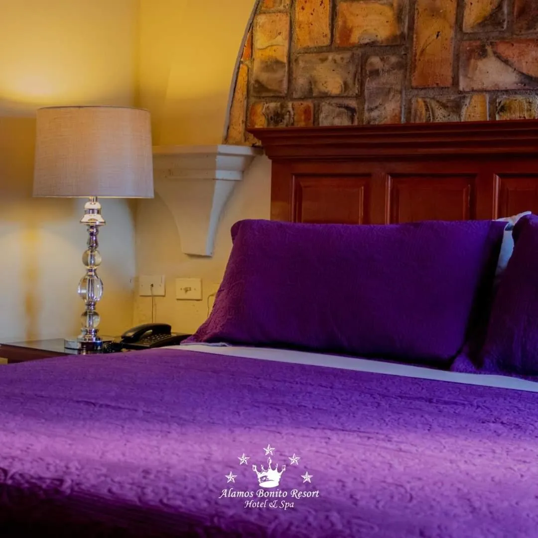 Bed in Álamos Bonito Resort
