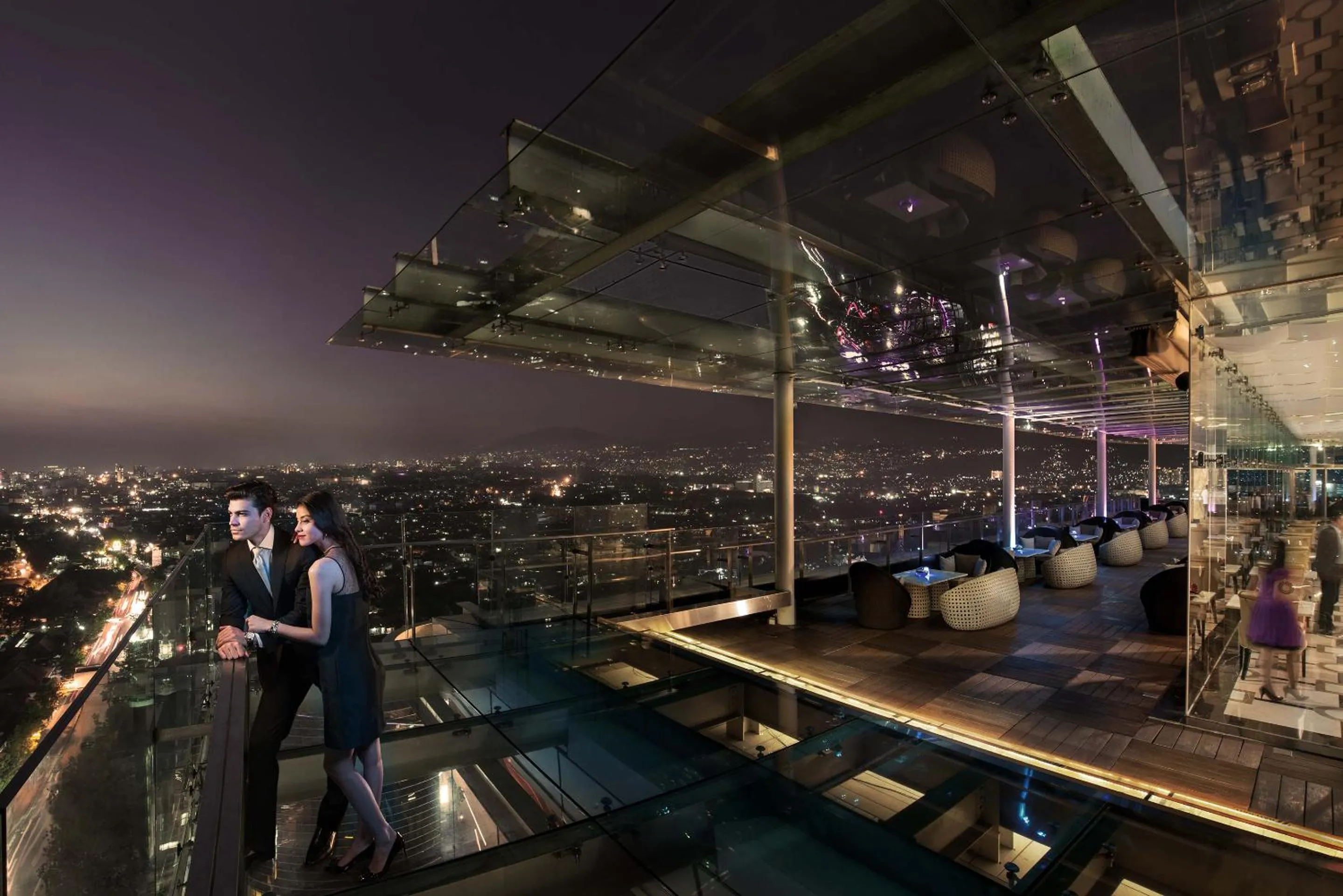 Restaurant/places to eat in The Trans Luxury Hotel Bandung