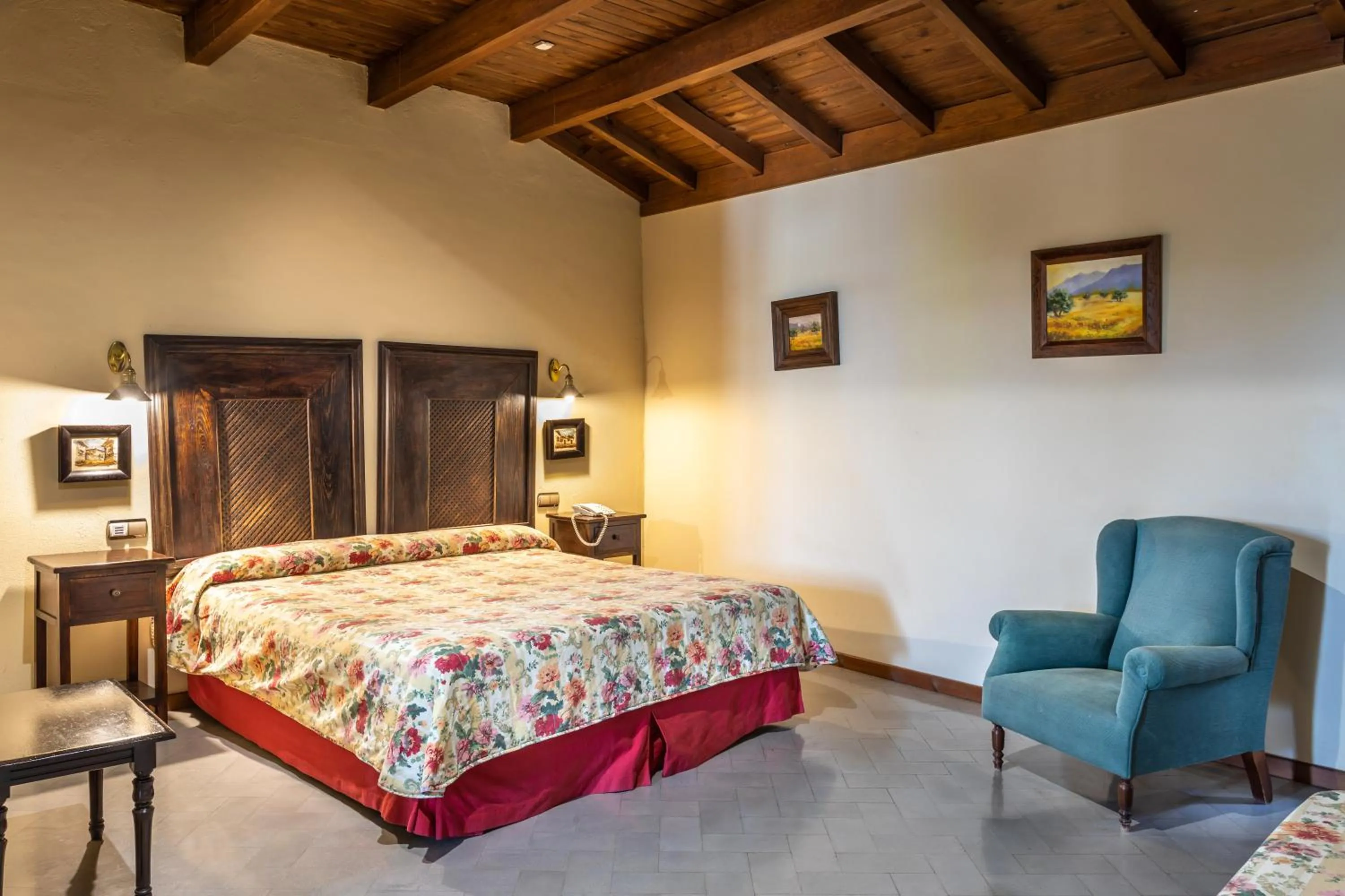 Bedroom, Bed in Hotel Sao Joao De Deus by RIDAN Hotels