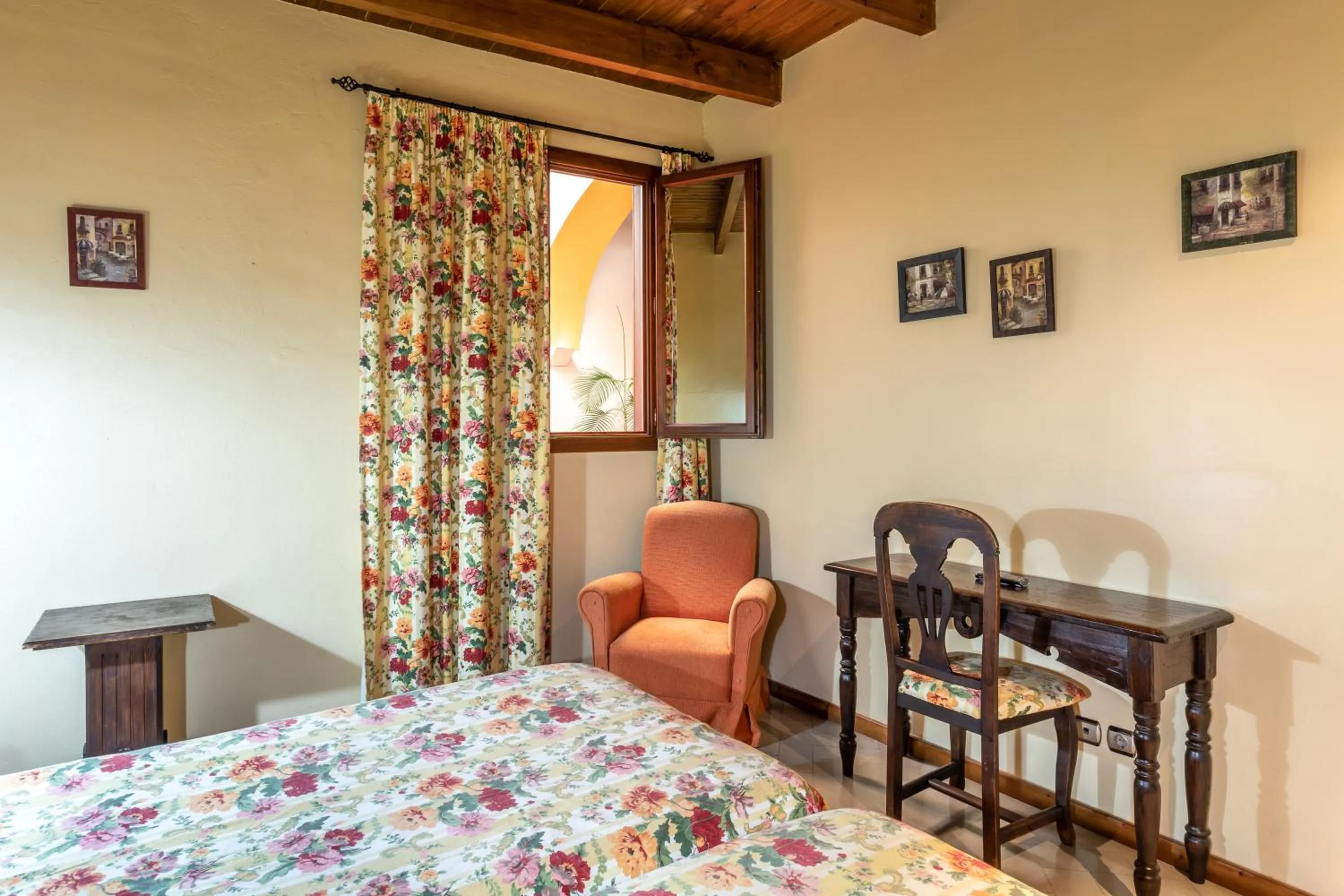 Bedroom, Bed in Hotel Sao Joao De Deus by RIDAN Hotels