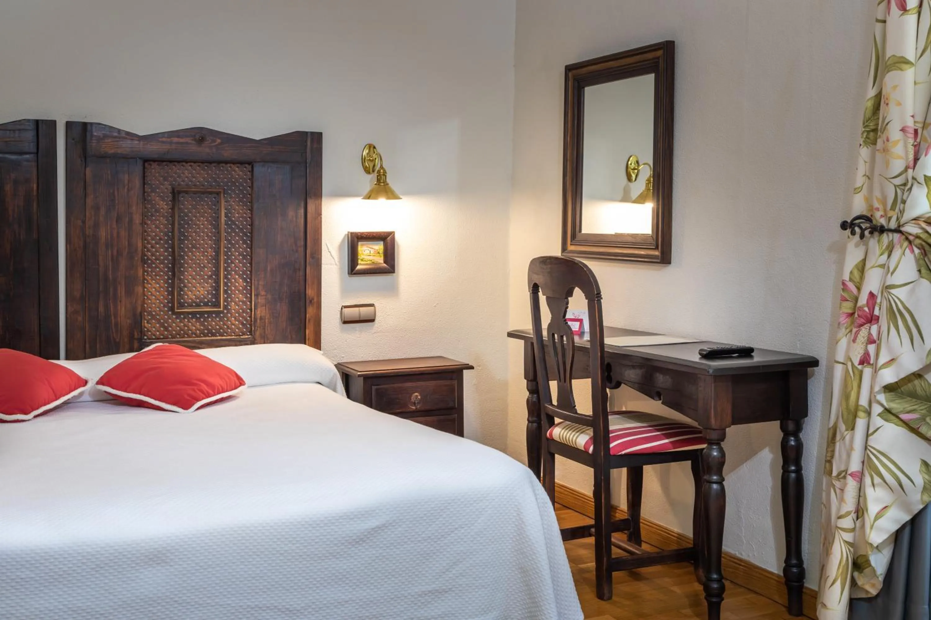 Photo of the whole room, Bed in Hotel Sao Joao De Deus by RIDAN Hotels