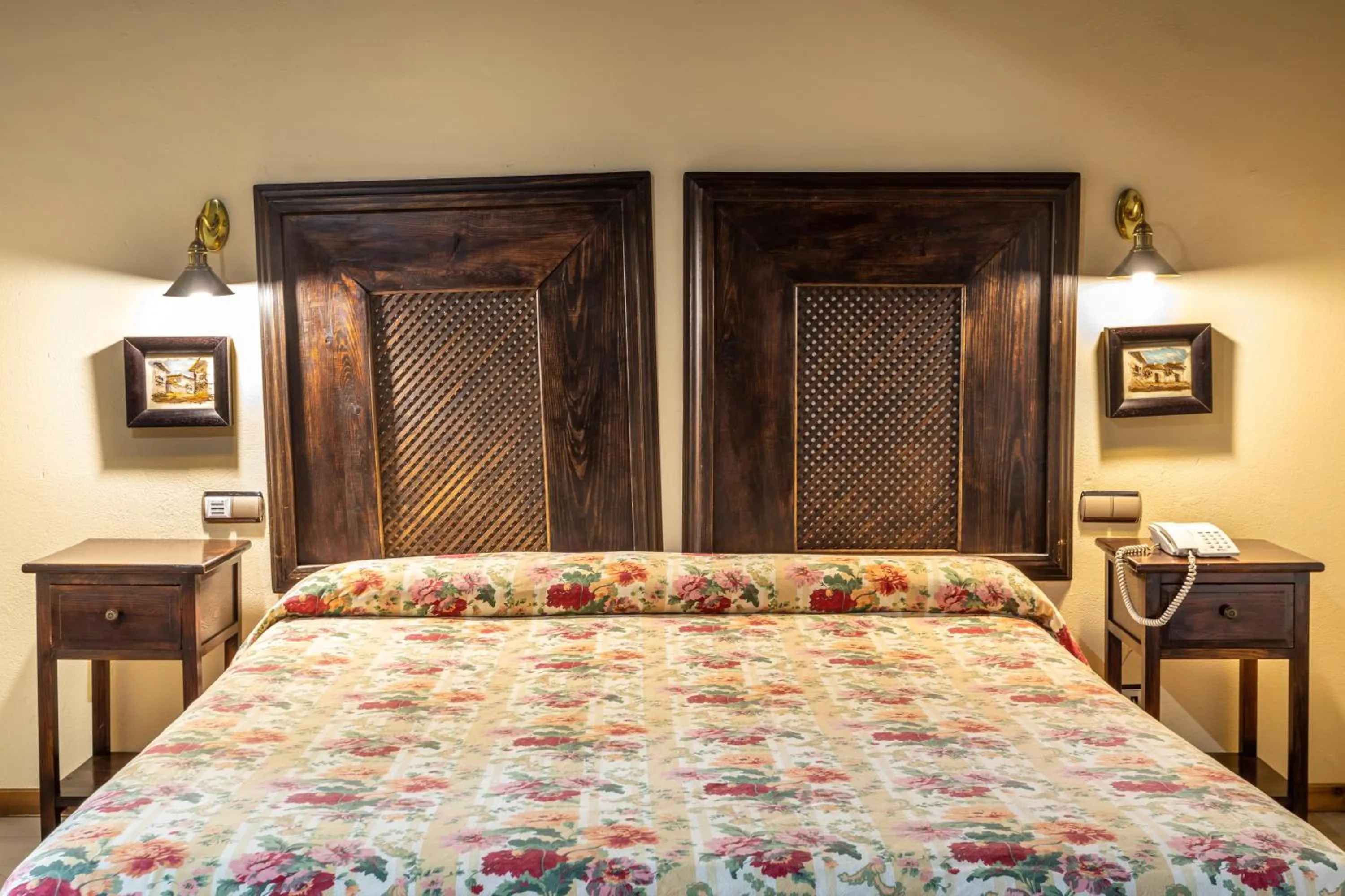 Bedroom, Bed in Hotel Sao Joao De Deus by RIDAN Hotels